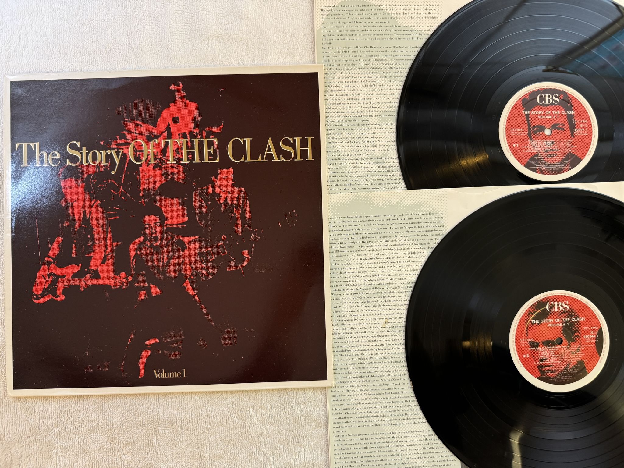 Omslagsbild för skivan THE CLASH the story of The Clash 2xLP Hol CBS 460244-1