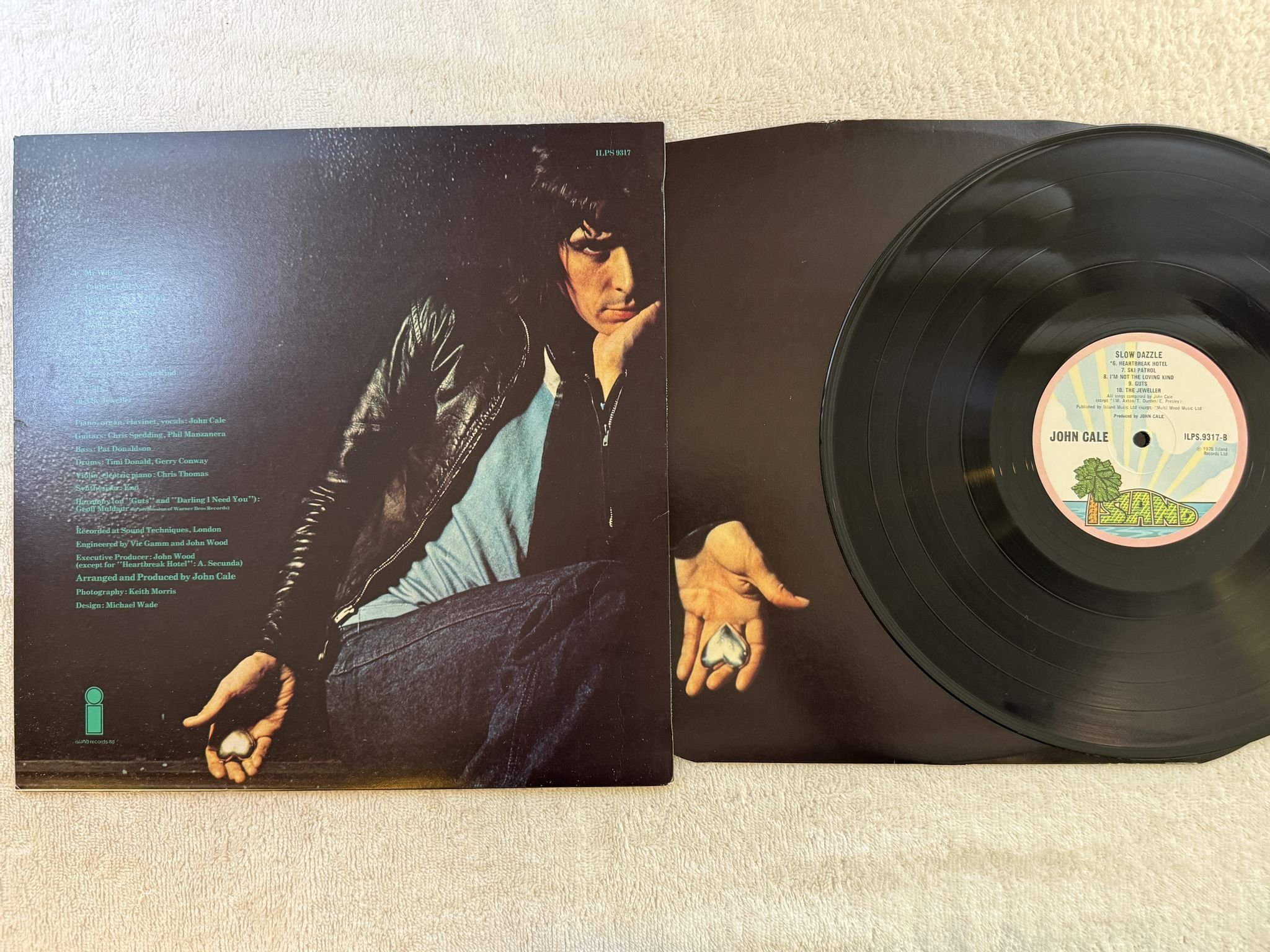 Omslagsbild för skivan JOHN CALE slow dazzle LP -75 UK ISLAND ILPS 9317