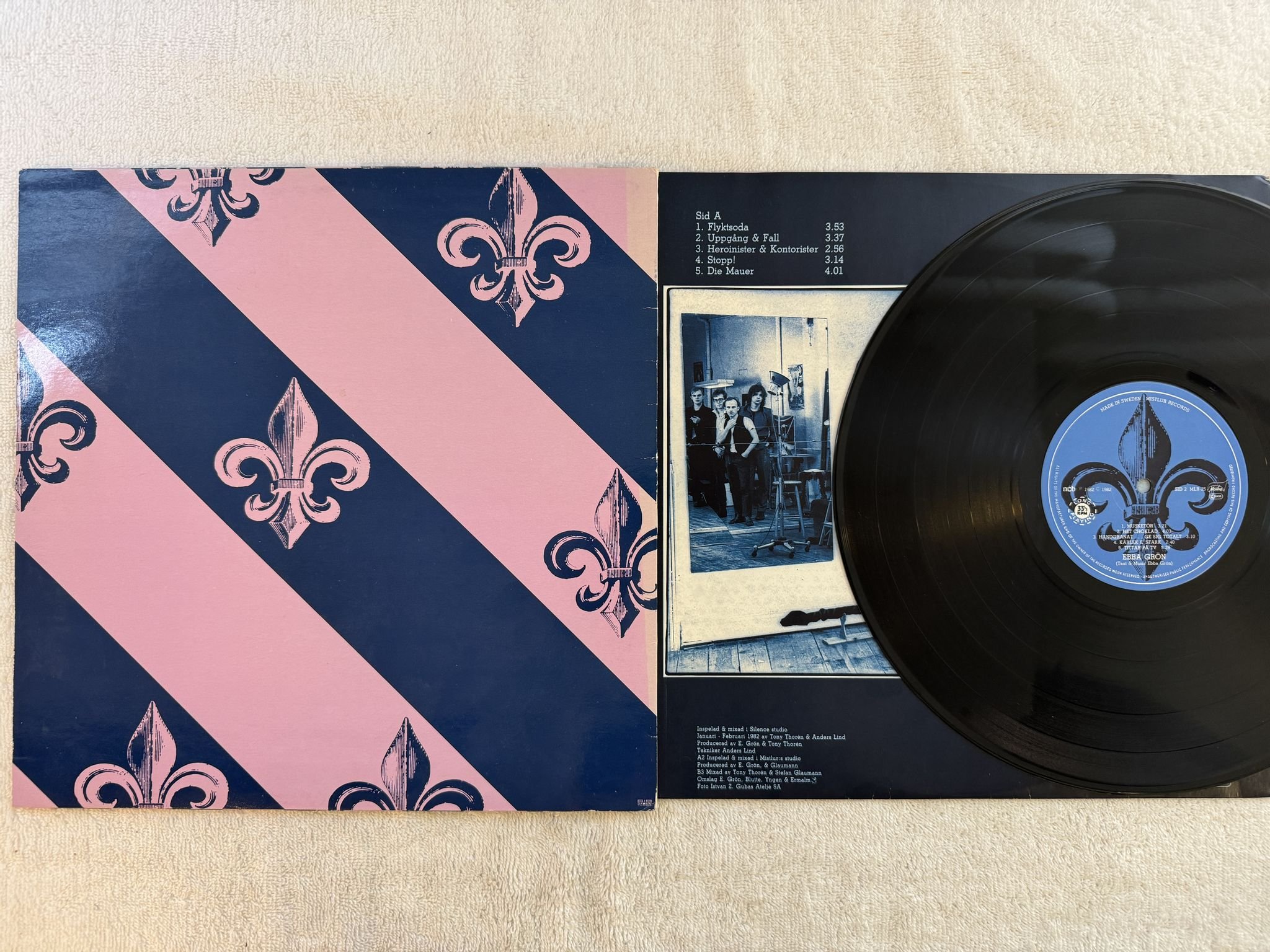 Omslagsbild för skivan EBBA GRÖN s/t LP -82 Swe MISTLUR MLR-25