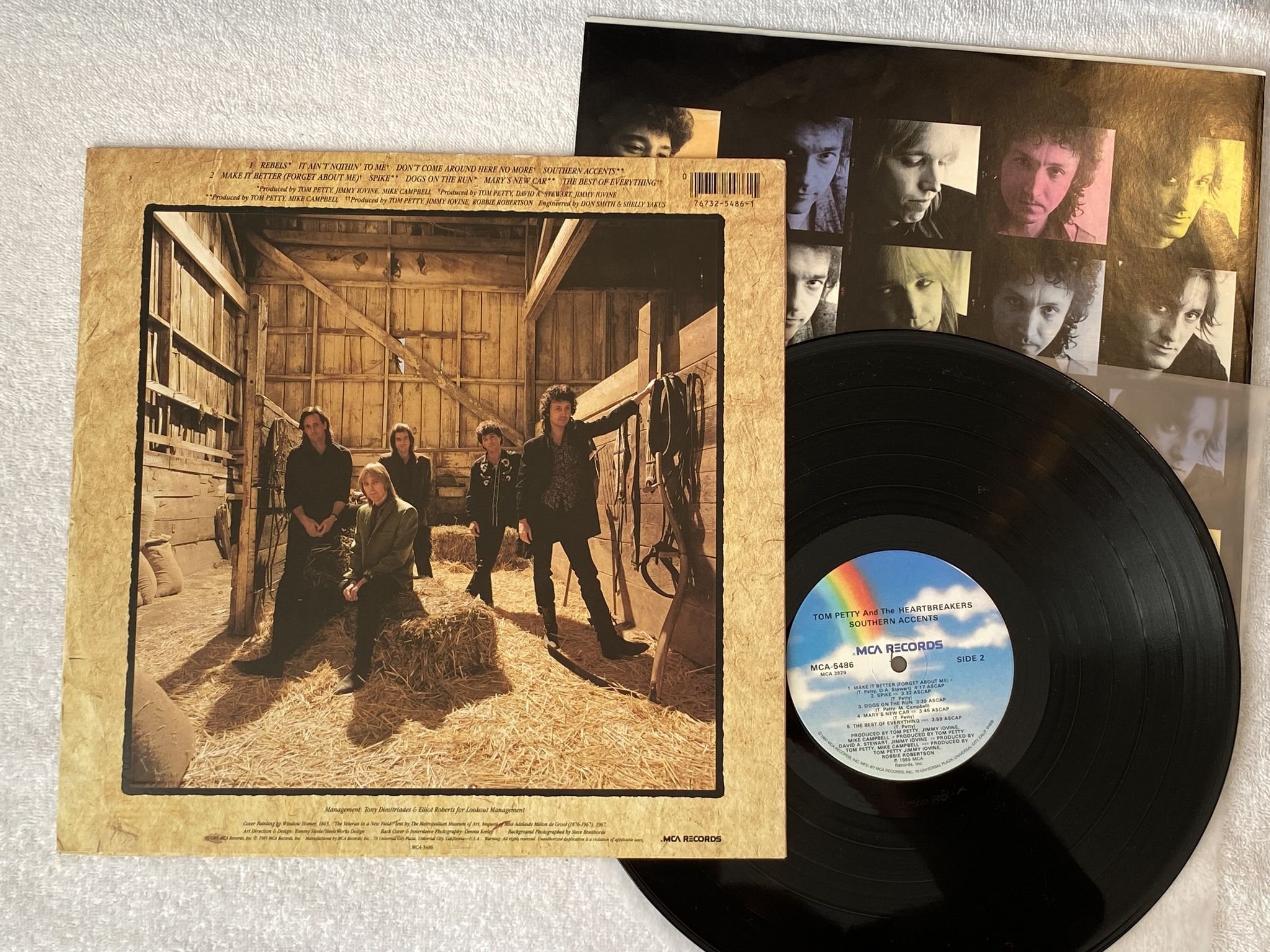 Omslagsbild för skivan TOM PETTY & THE HEARTBREAKERS southern accents LP -85 US MCA 5486
