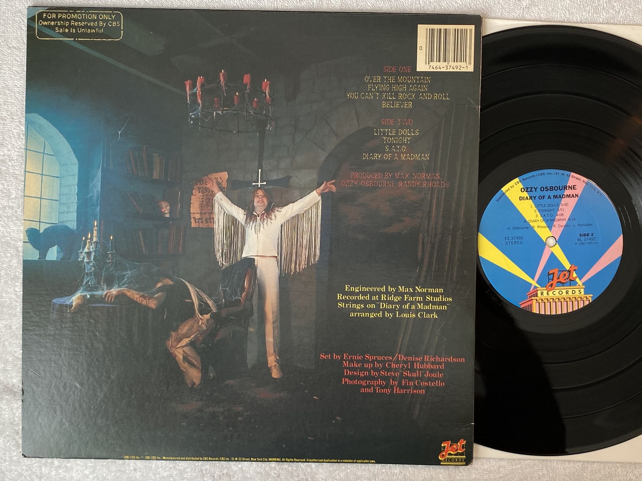 Omslagsbild för skivan OZZY OSBOURNE diary of a madman LP -81 US JET RECORDS FZ 37492 ** promo stamp **