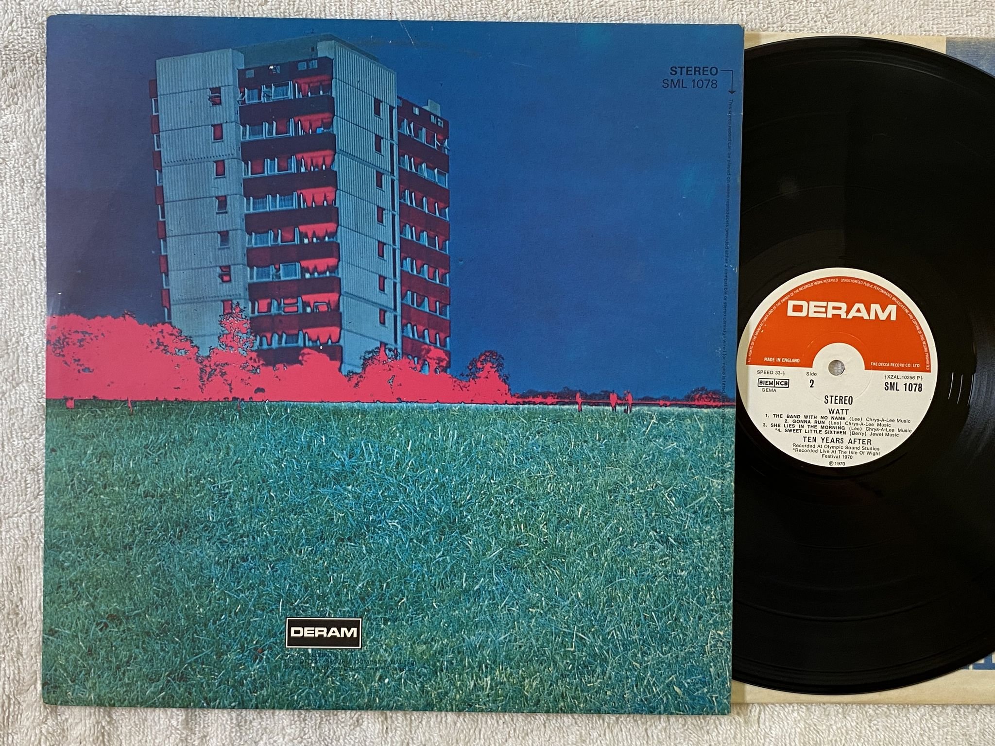 Omslagsbild för skivan TEN YEARS AFTER watt LP -70 UK DERAM SML 1078