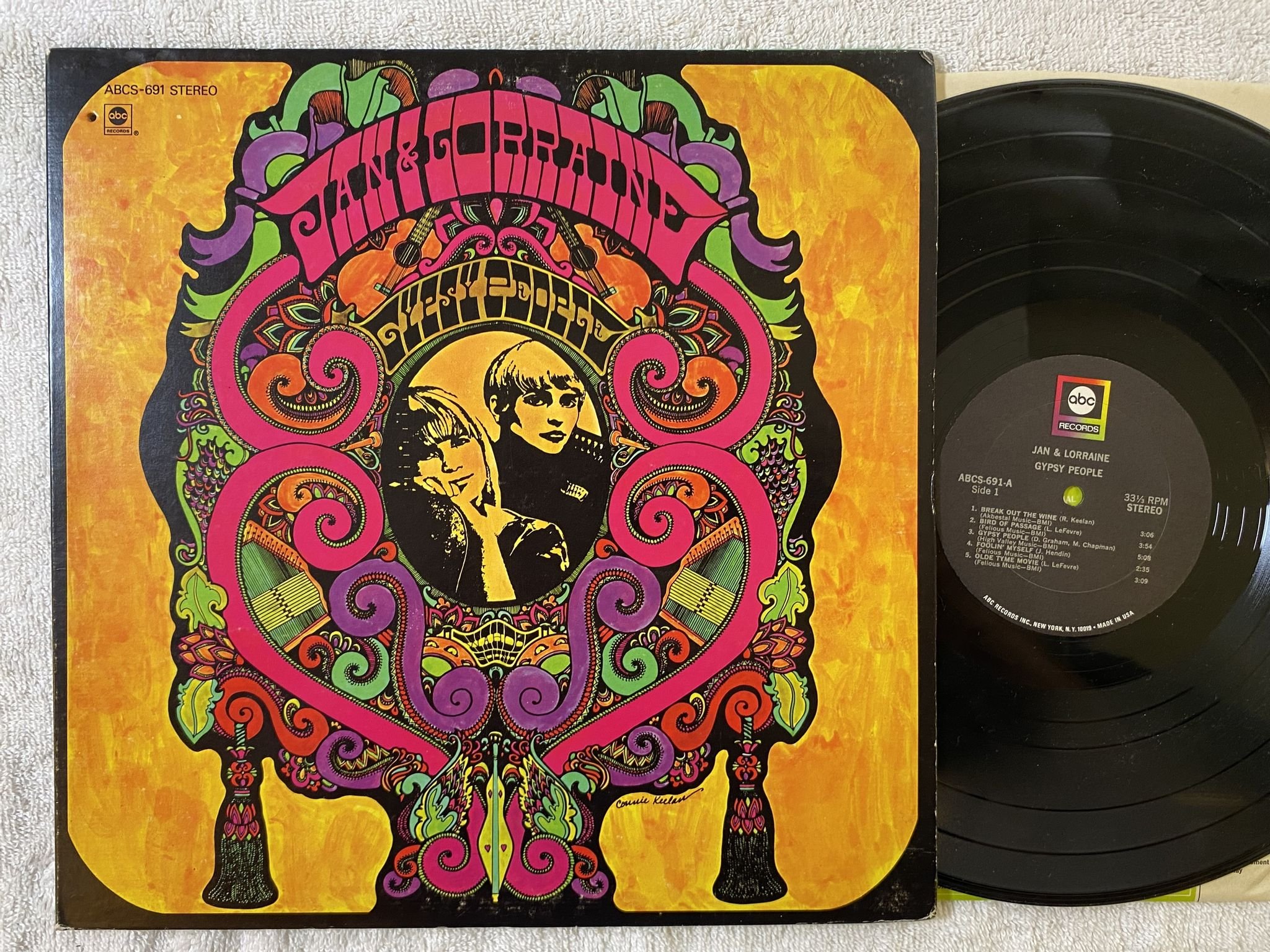 Omslagsbild för skivan JAN & LORRAINE gypsy people LP -69 US ABC ABCS-691 psych folk