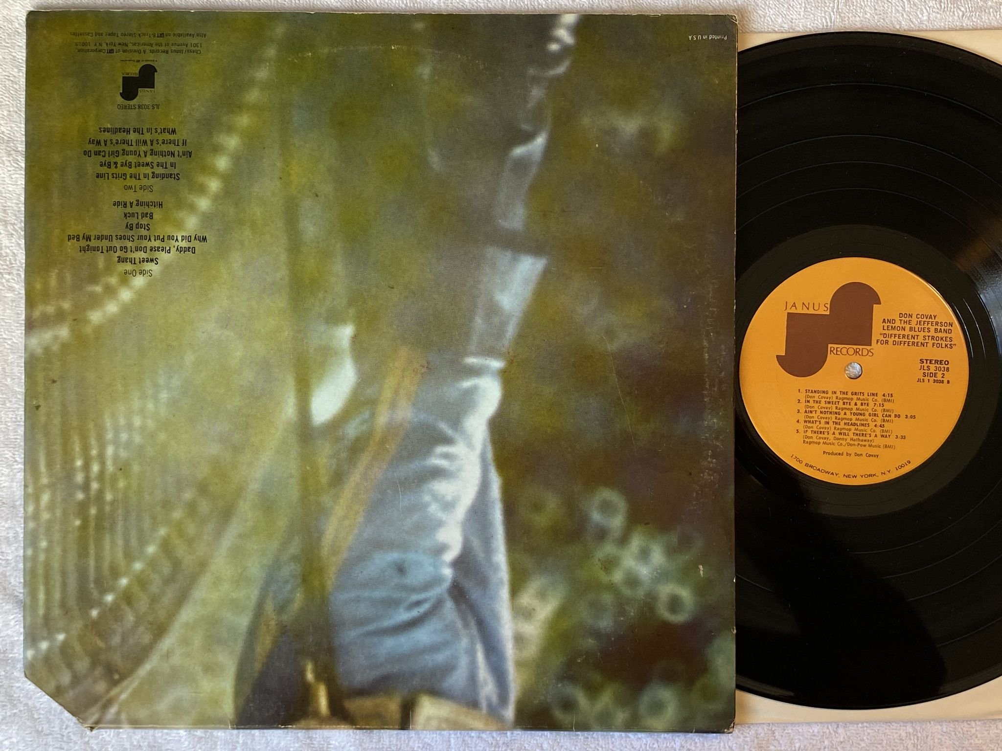 Omslagsbild för skivan DON COVAY & THE JEFFERSON LEMON BLUES BAND different... LP US JANUS JLS 3038