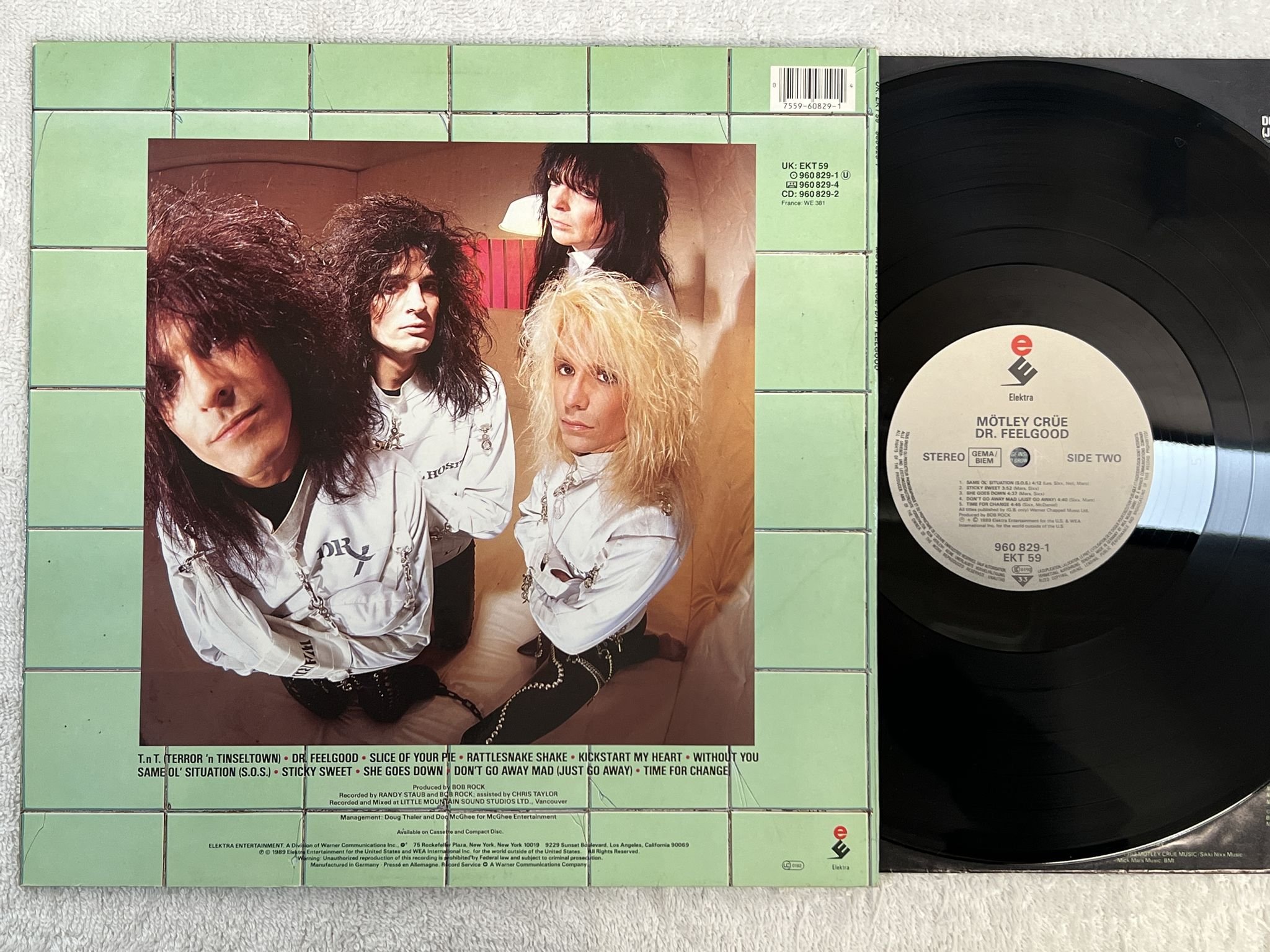 Omslagsbild för skivan MÖTLEY CRÜE Dr. Feelgood LP -89 Ger ELEKTRA 960 829-1