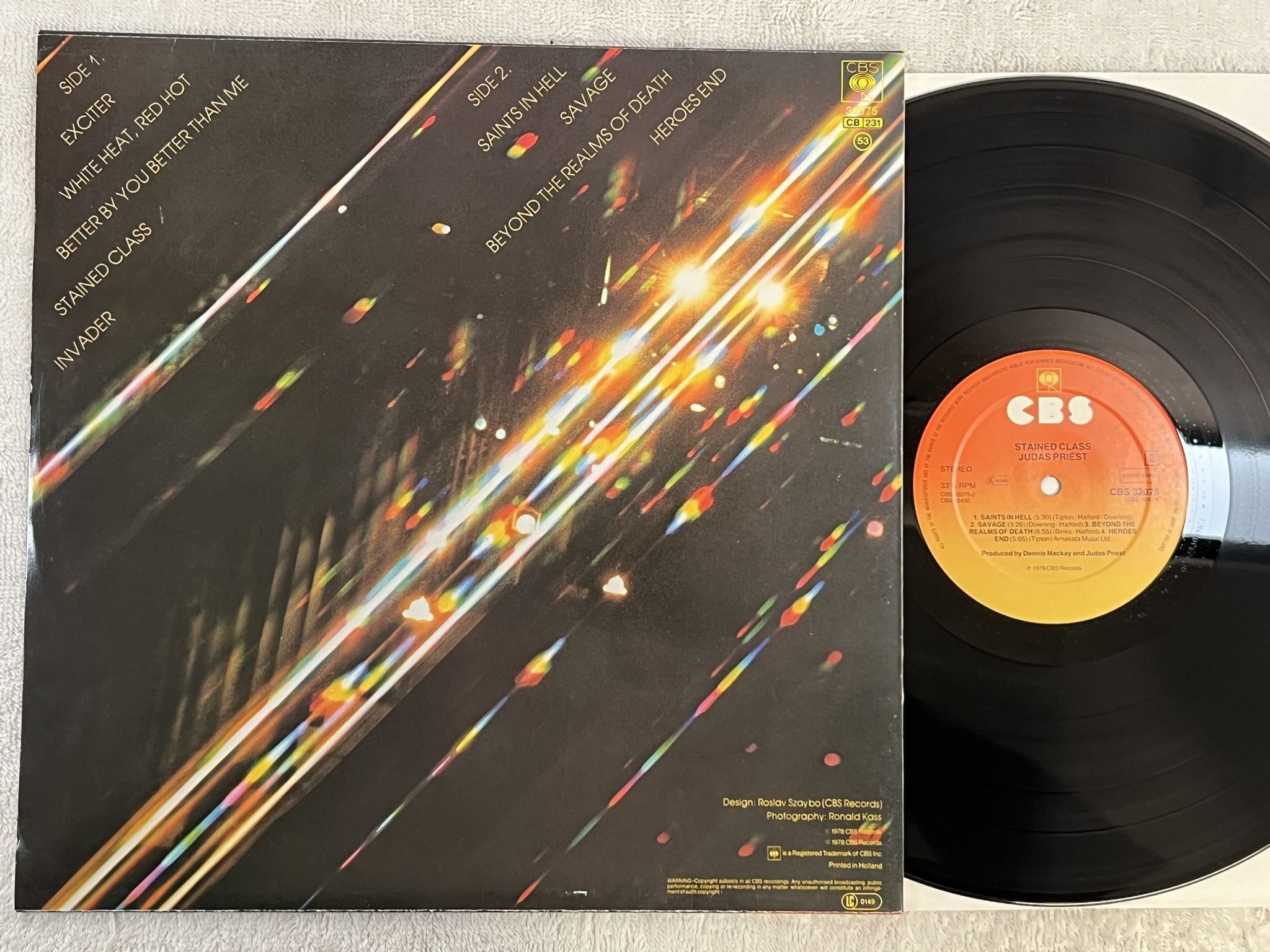 Omslagsbild för skivan JUDAS PRIEST stained class LP -78 Hol CBS 32075