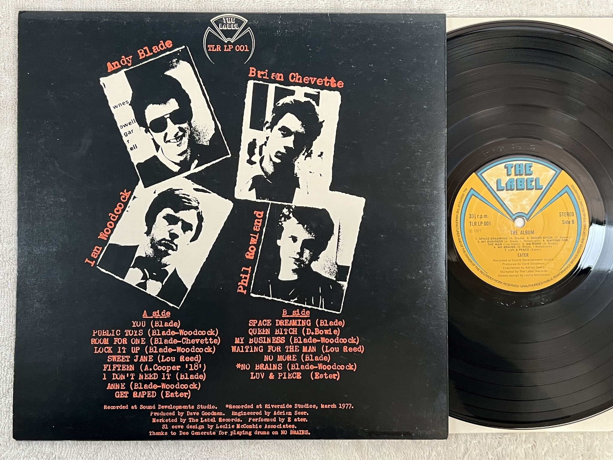 Omslagsbild för skivan EATER the album LP -77 UK THE LABEL TLR LP 001 *** PUNK ROCK ***