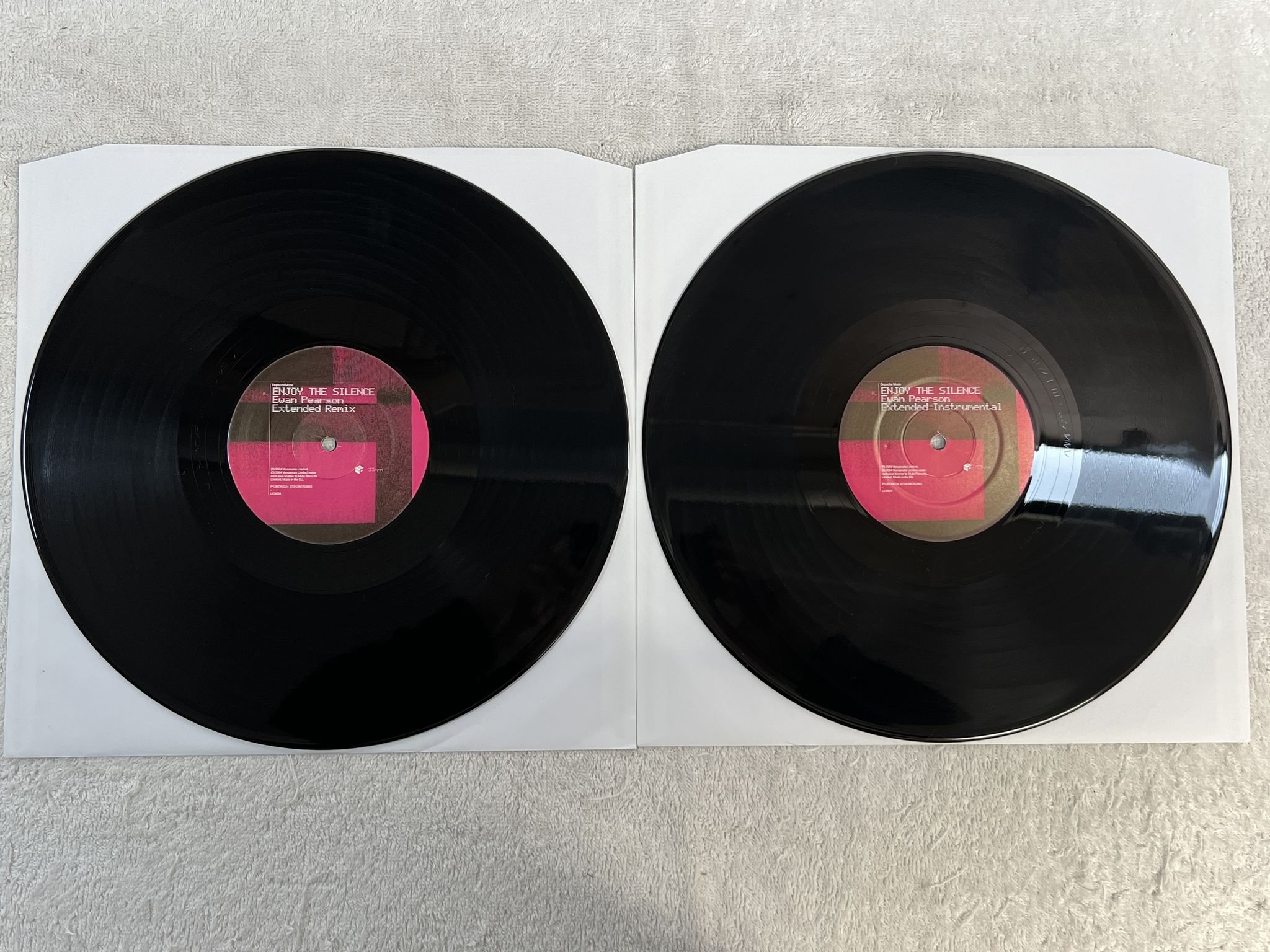 Omslagsbild för skivan DEPECHE MODE enjoy the silence···04 2x12"single 2004 MUTE P12 BONG 34 * PROMO *