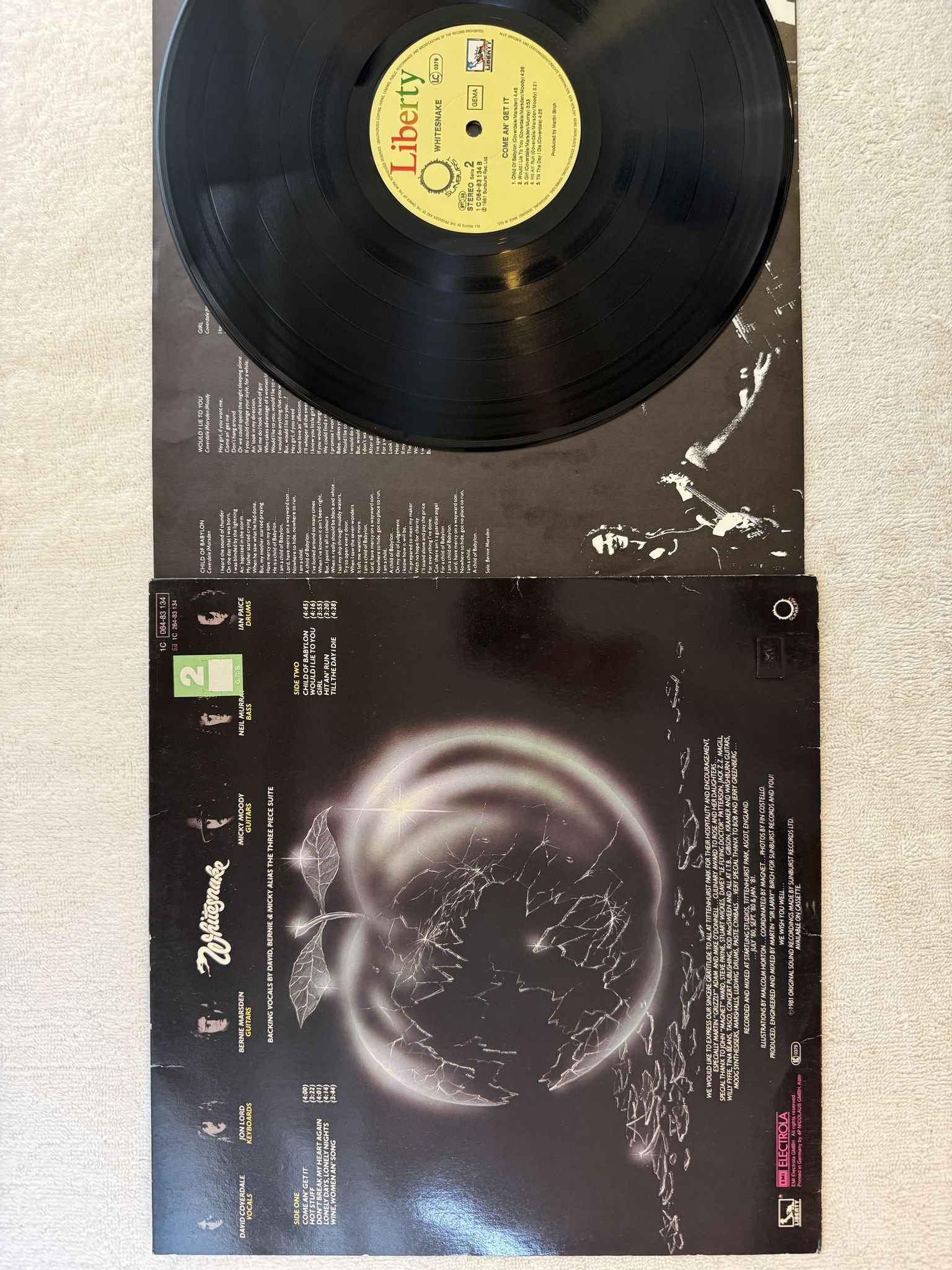 Omslagsbild för skivan WHITESNAKE come an' get it LP -81 Ger LIBERTY 1C 064-83134