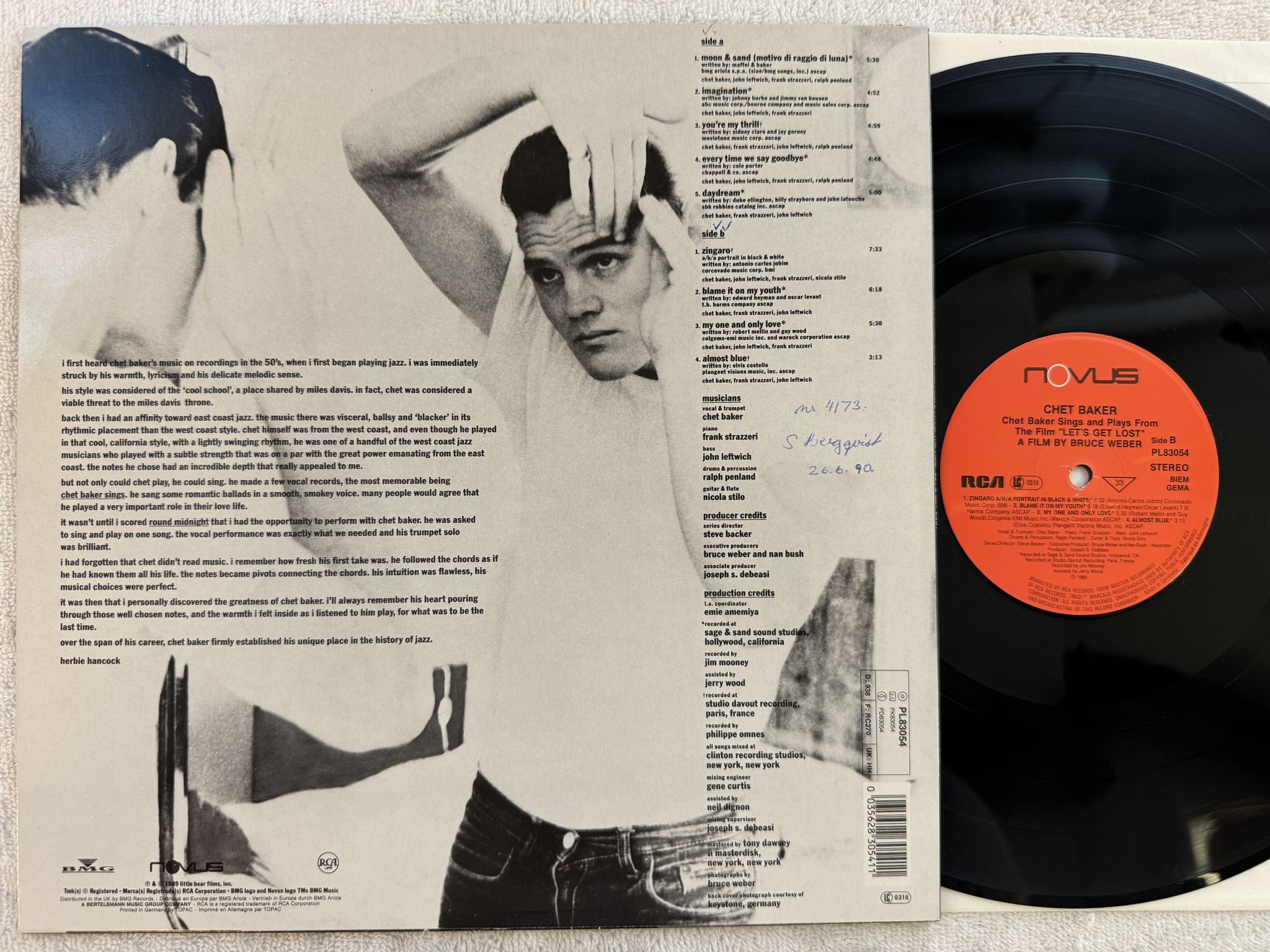 Omslagsbild för skivan CHET BAKER let's get lost LP -89 Ger NOVUS PL83054 *** soundtrack ***