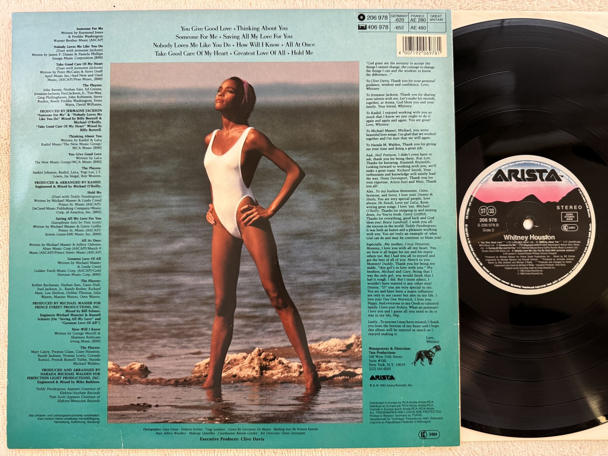 Omslagsbild för skivan WHITNEY HOUSTON s/t LP -85 Hol ARISTA 206978