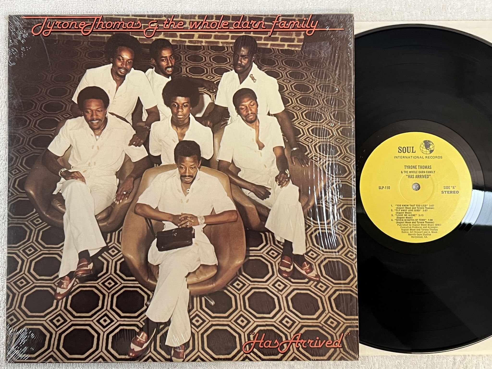 Omslagsbild för skivan TYRONE THOMAS has arrived LP -76 US SOUL INT SLP-110 *** 7 minutes of funk ***