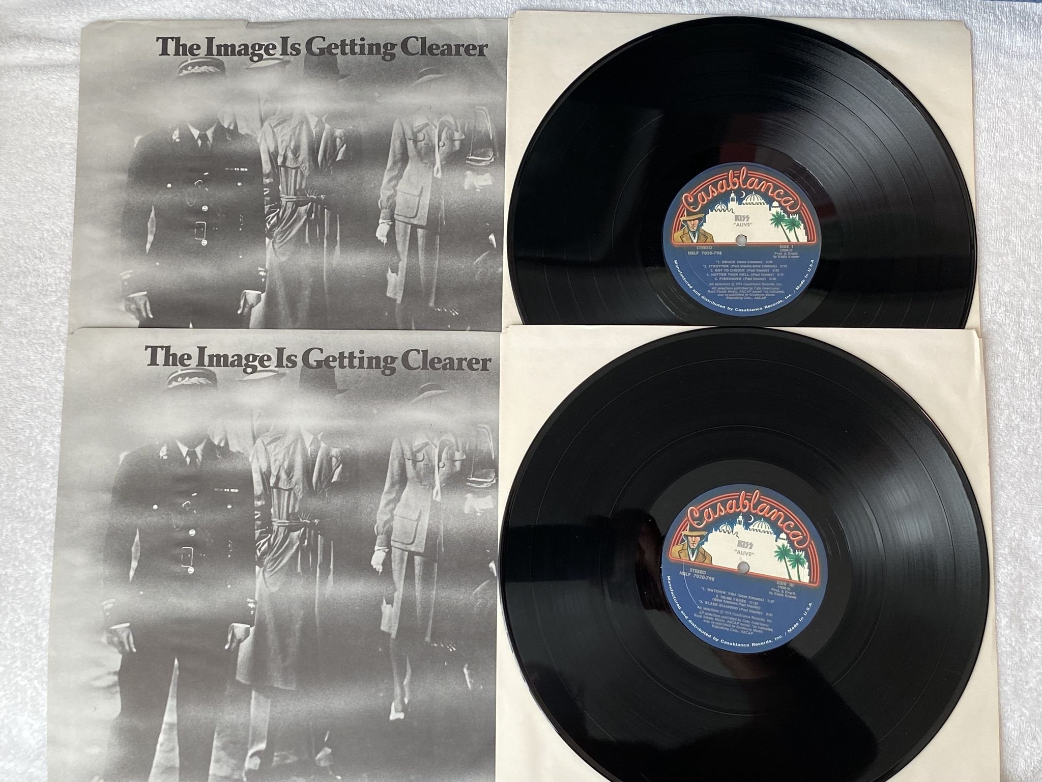 Omslagsbild för skivan KISS alive 2xLP -74 US CASABLANCA NBLP 7020 *** w/ booklet ***