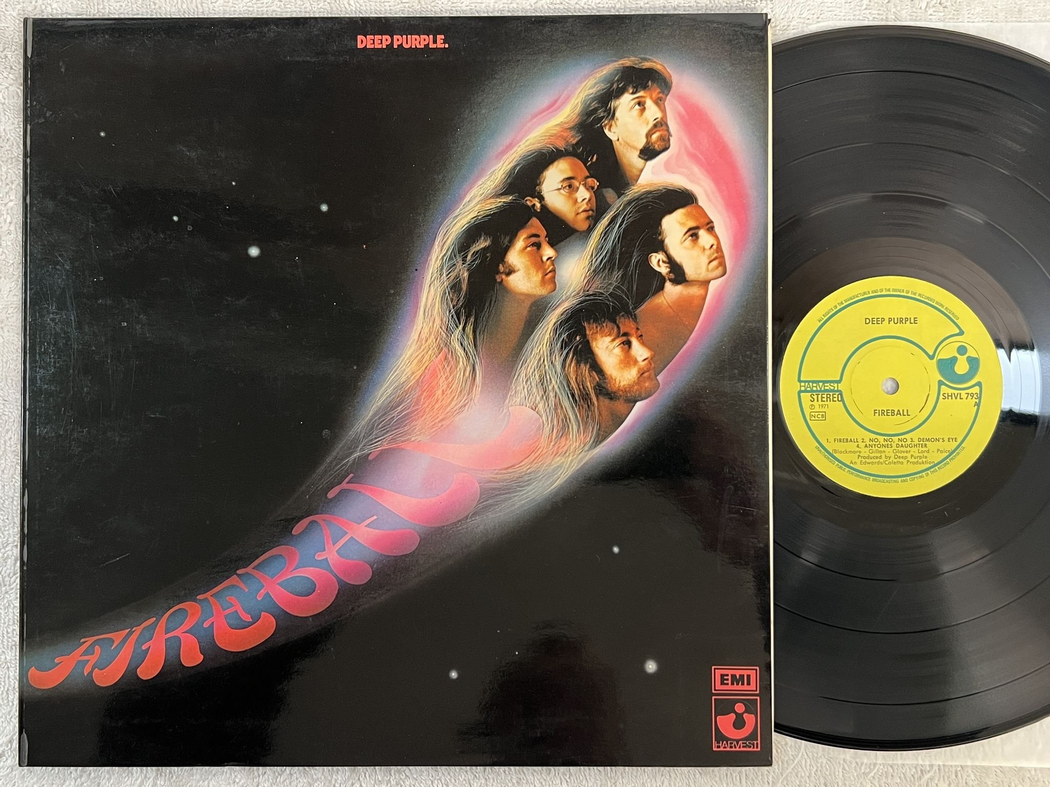 Omslagsbild för skivan DEEP PURPLE fireball LP -71 ncb HARVEST SHVL 793
