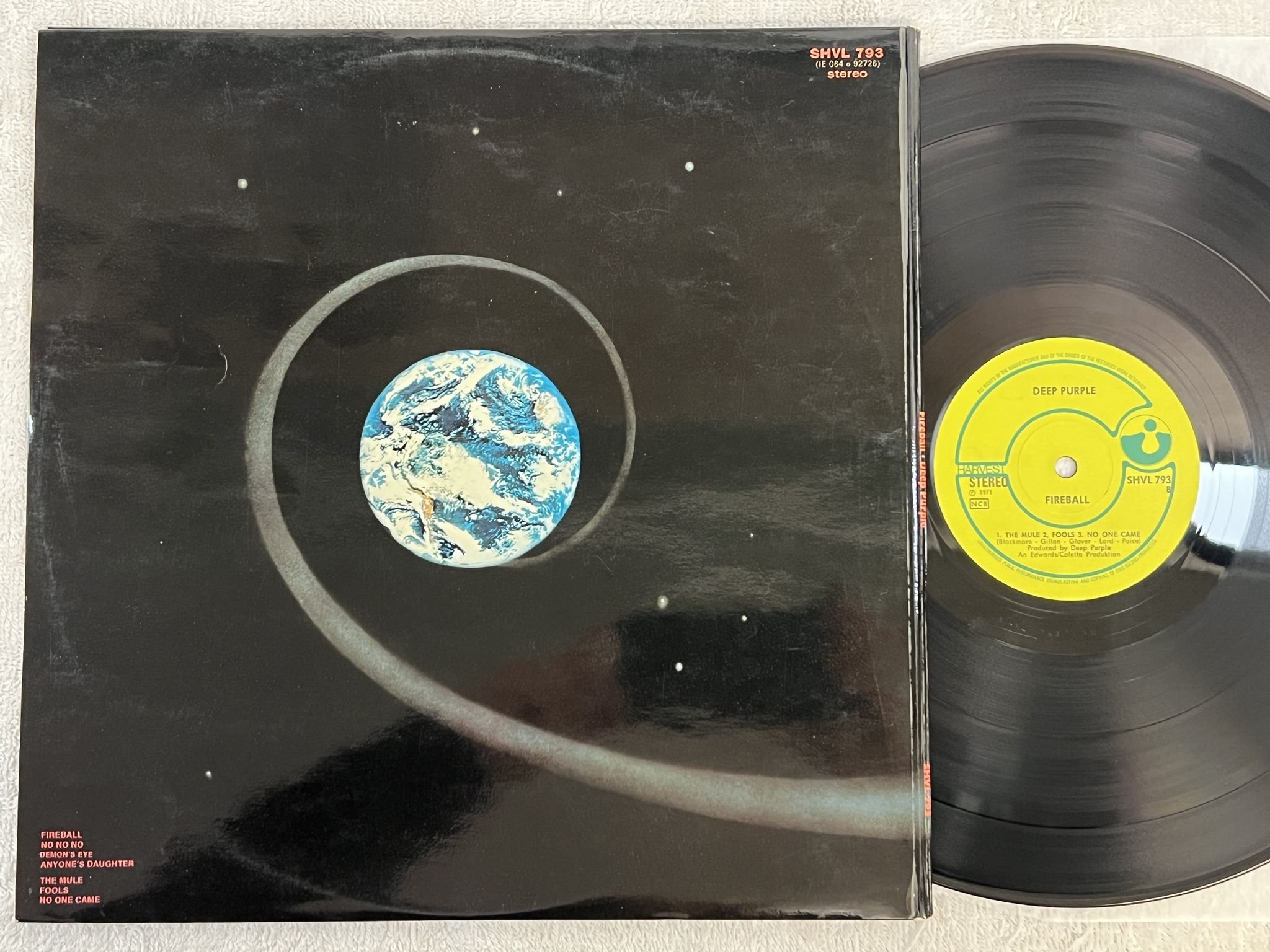 Omslagsbild för skivan DEEP PURPLE fireball LP -71 ncb HARVEST SHVL 793