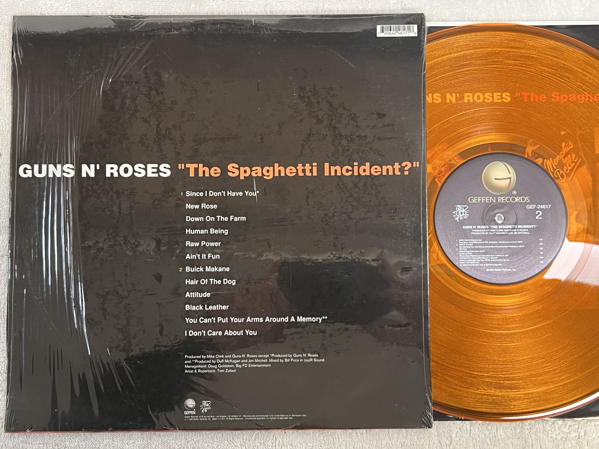 Omslagsbild för skivan GUNS N' ROSES The Spaghetti Incident LP -93 US GEFFEN GEF 24617 ** R A R E **