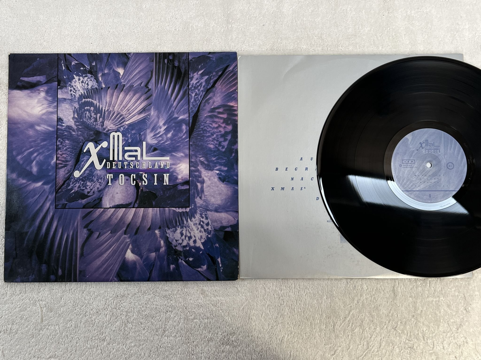 Omslagsbild för skivan X Mal Deutschland Tocsin LP -84 UK 4AD CAD 407 *** GOTH ROCK ***