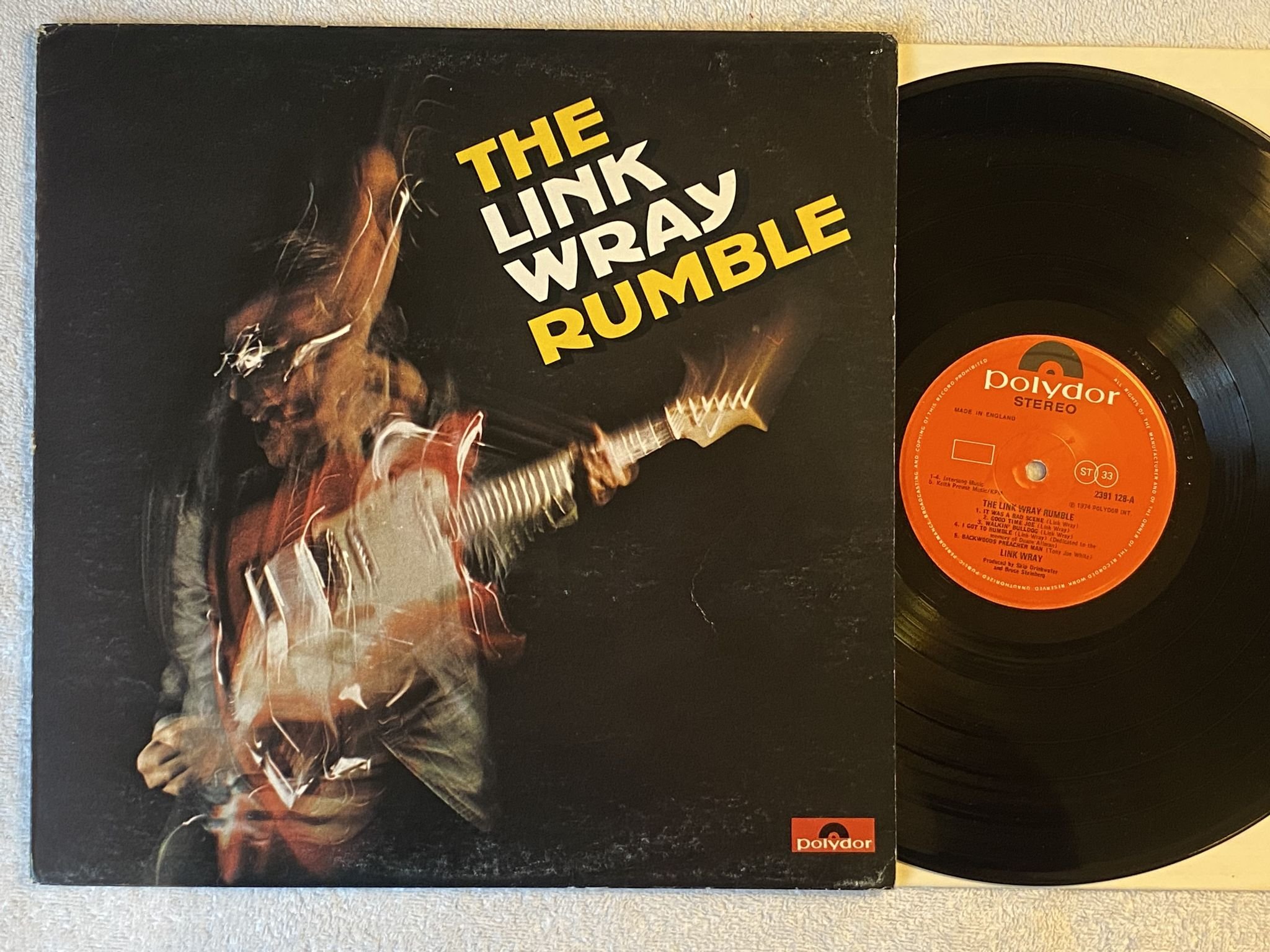 Omslagsbild för skivan LINK WRAY the Link Wray rumble LP -74 UK POLYDOR 2391 128
