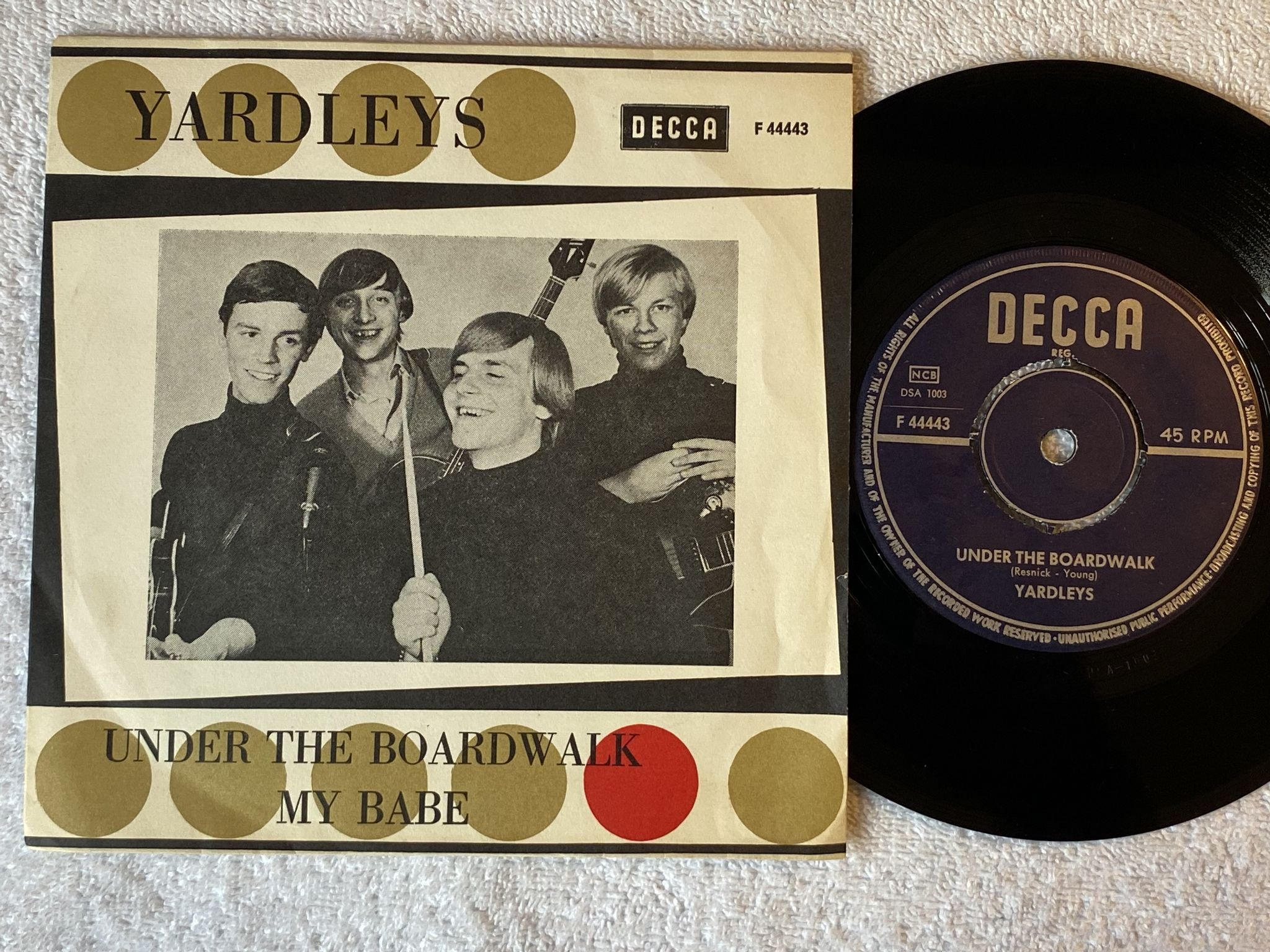 Omslagsbild för skivan YARDLEYS under the boardwalk 7" -65 Swe DECCA F44443 *** RARE BEAT 45 ***