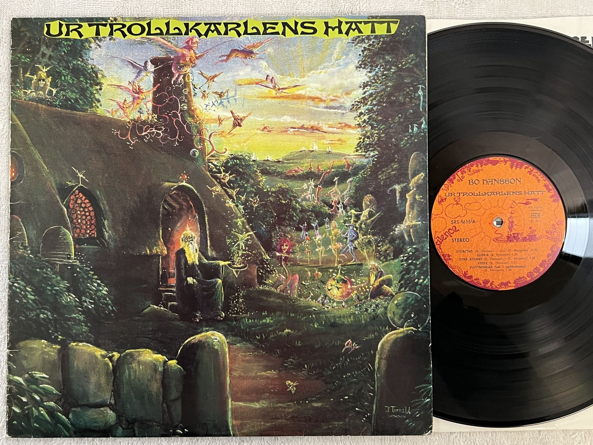 Omslagsbild för skivan BO HANSSON ur trollkarlens hatt LP -72 Swe SILENCE SRS 4615