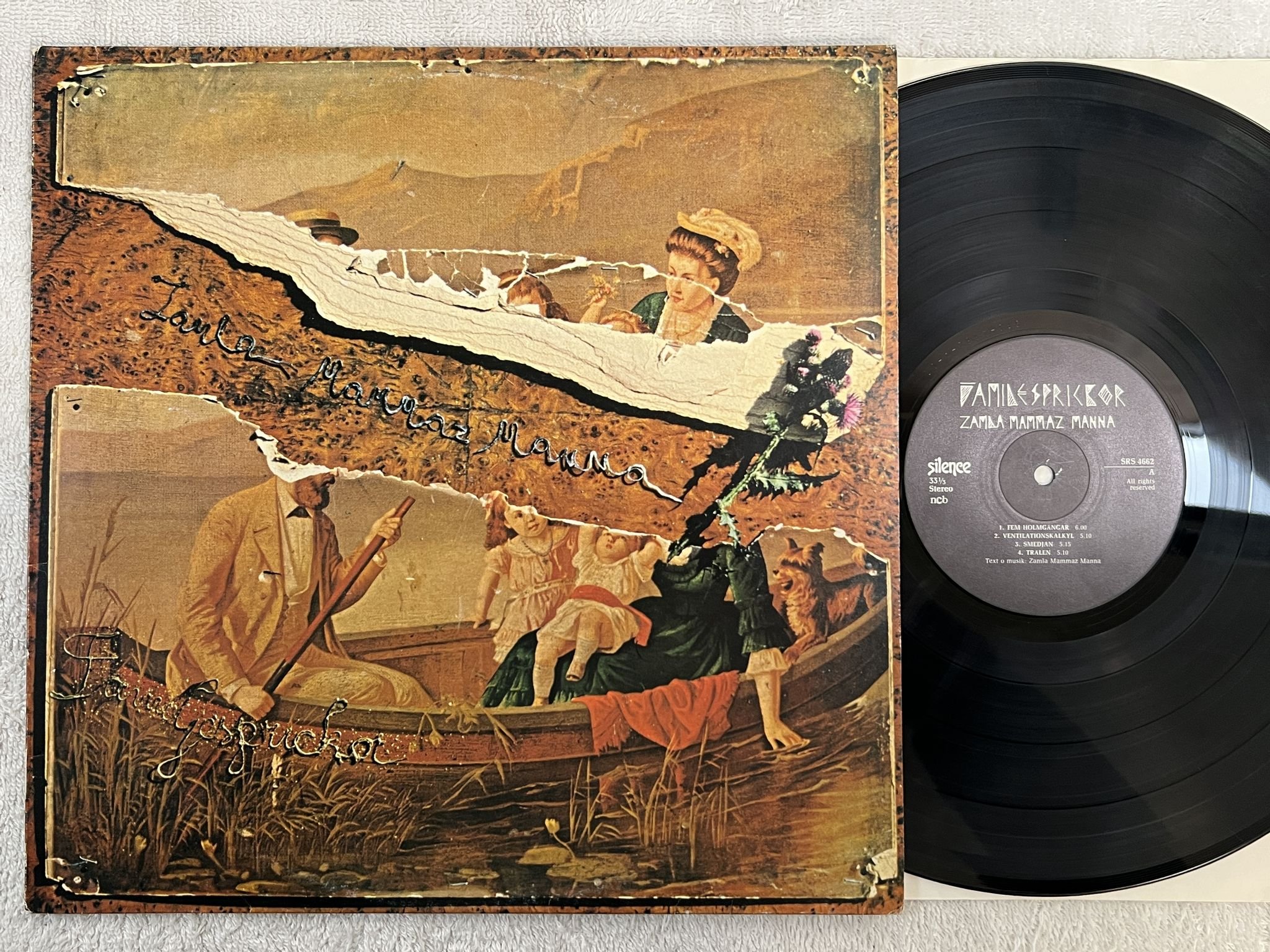 Omslagsbild för skivan ZAMLA MAMMAZ MANNA Familjesprickor LP -80 Swe SILENCE SRS 4662