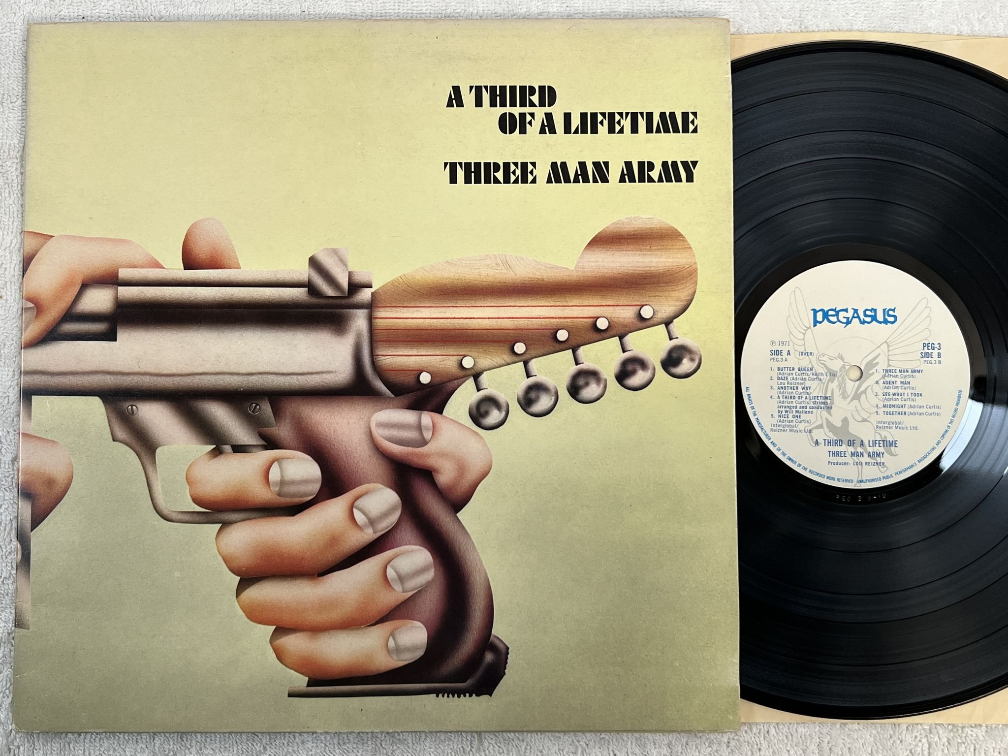 Omslagsbild för skivan THREE MAN ARMY a third of a lifetime LP -71 UK PEGASUS PEG-3