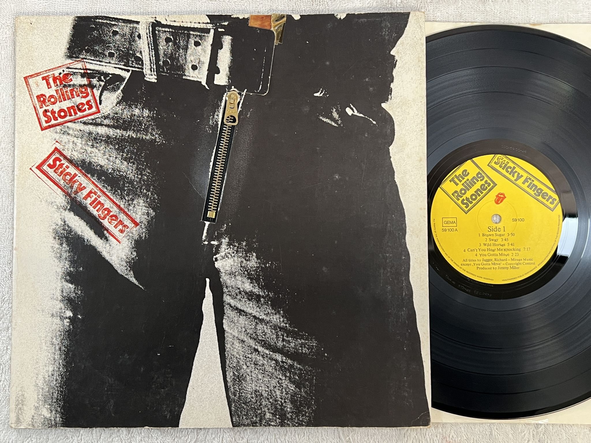 Omslagsbild för skivan ROLLING STONES sticky fingers LP Ger 59100 *** ANDY WARHOL ART WORK ***