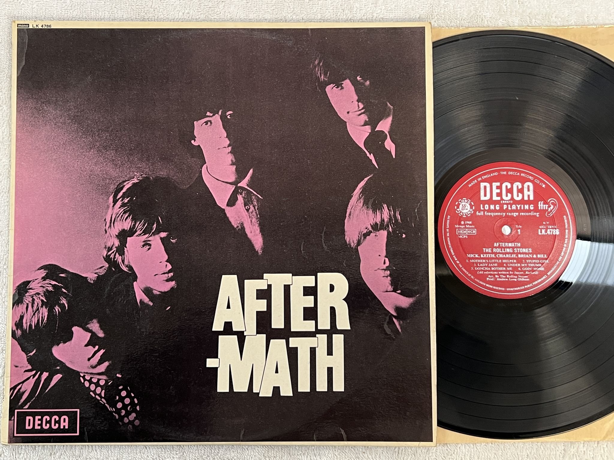 Omslagsbild för skivan ROLLING STONES aftermath LP -66 UK DECCA mono LK 4786