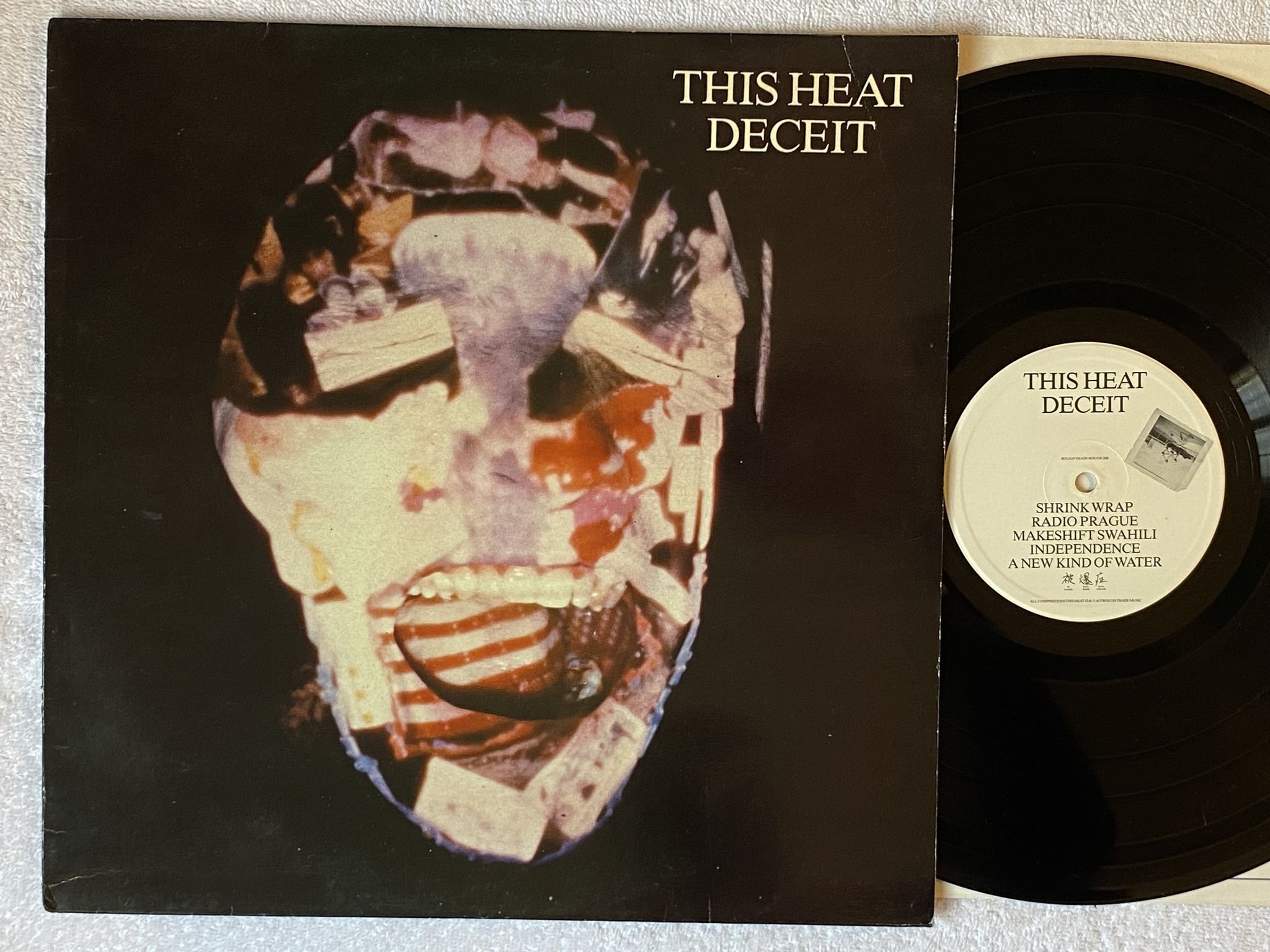 Omslagsbild för skivan THIS HEAT deceit LP -81 UK ROUGH TRADE ROUGH 26 *** RARE POST-PUNK ***