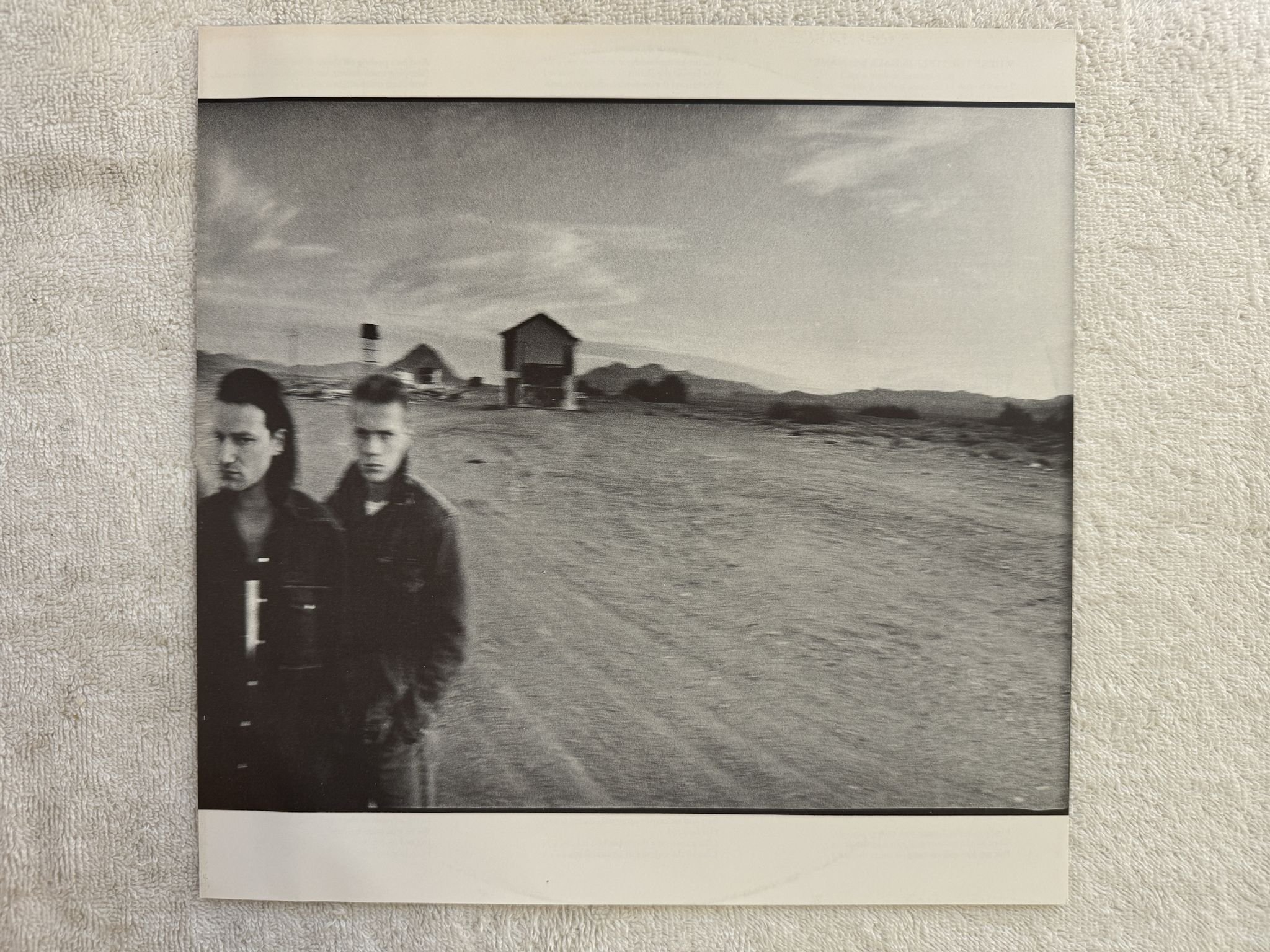 Omslagsbild för skivan U2 the joshua tree LP -87 ncb ISLAND U26