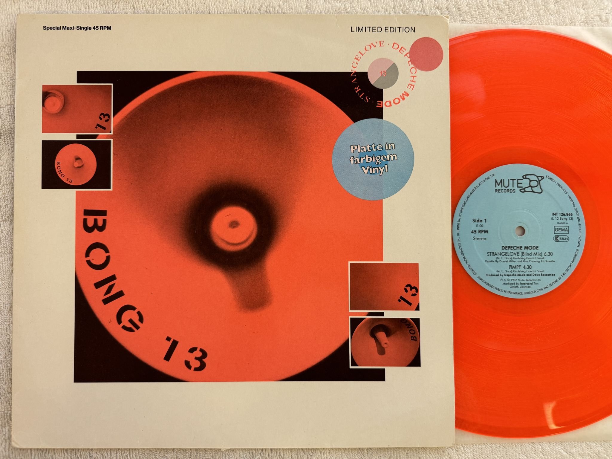 Omslagsbild för skivan DEPECHE MODE strangelove 12" -87 Ger MUTE INT 126866 ** Orange Vinyl **