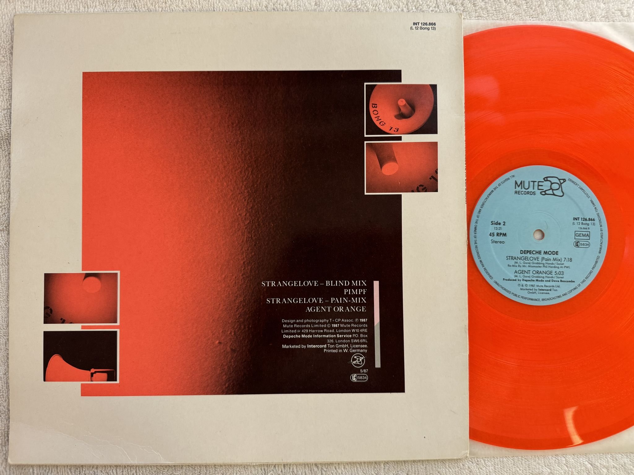 Omslagsbild för skivan DEPECHE MODE strangelove 12" -87 Ger MUTE INT 126866 ** Orange Vinyl **