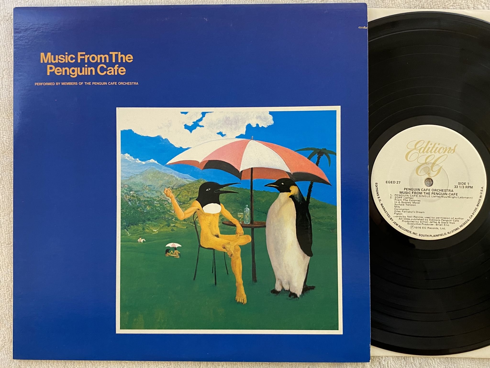 Omslagsbild för skivan PENGUIN CAFE ORCHESTRA music from the ... LP -76 US EDITIONS EG EGED 27