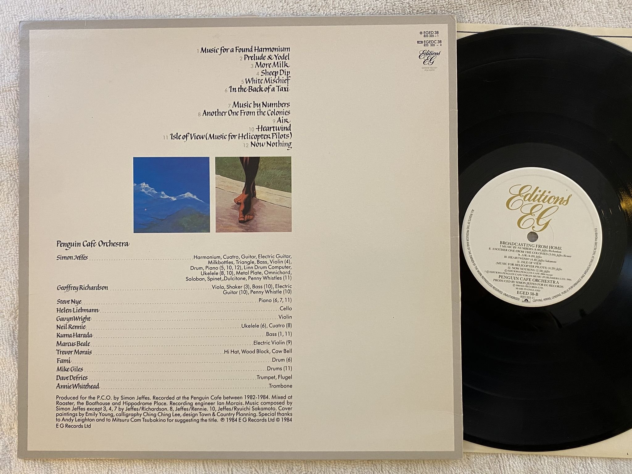 Omslagsbild för skivan PENGUIN CAFE ORCHESTRA Broadcasting From Home LP -84 UK EDITIONS EG EGED 38