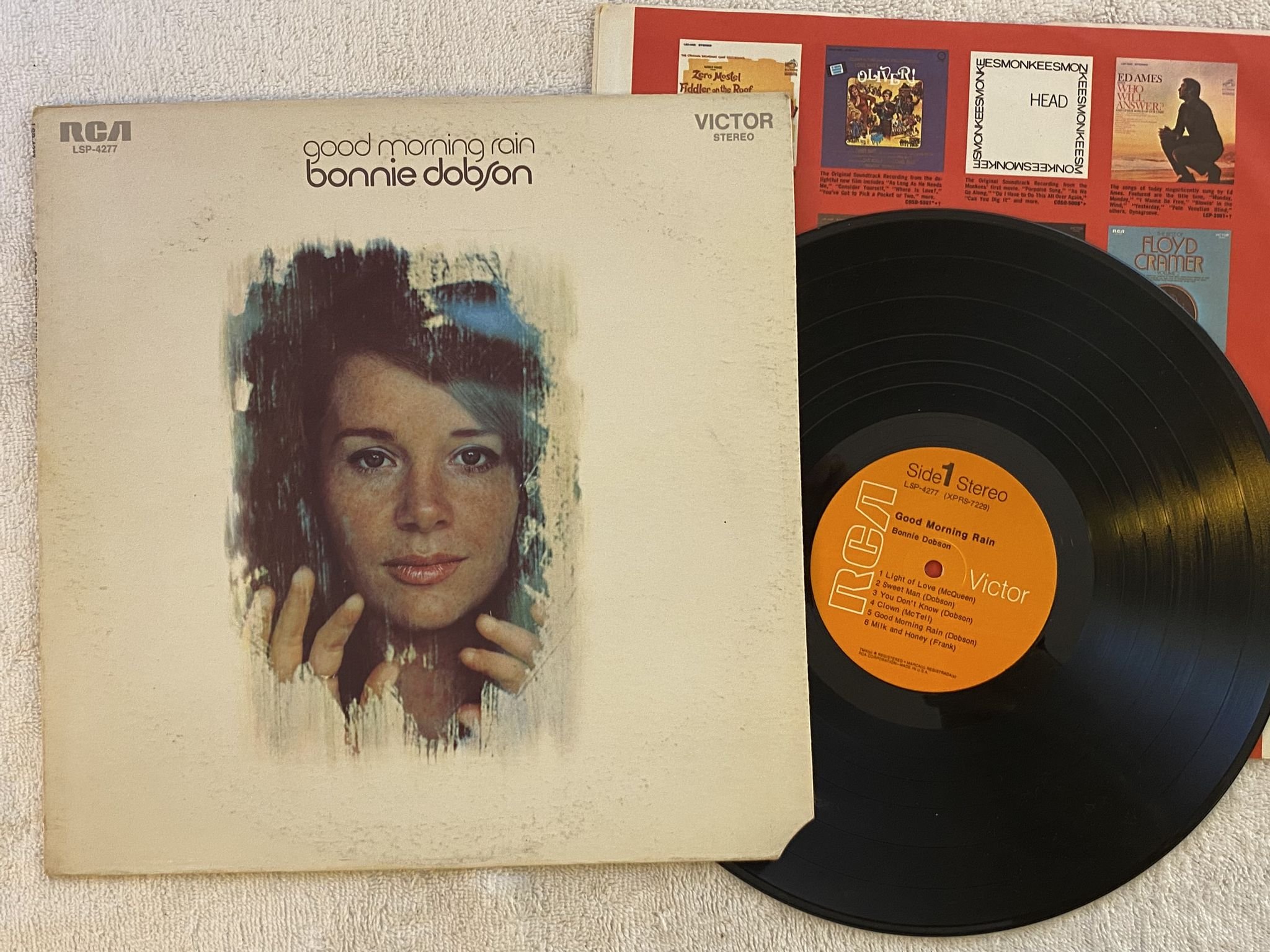 Omslagsbild för skivan BONNIE DOBSON Good Morning Rain LP -70 US RCA LSP-4277 *** FOLK / COUNTRY ***