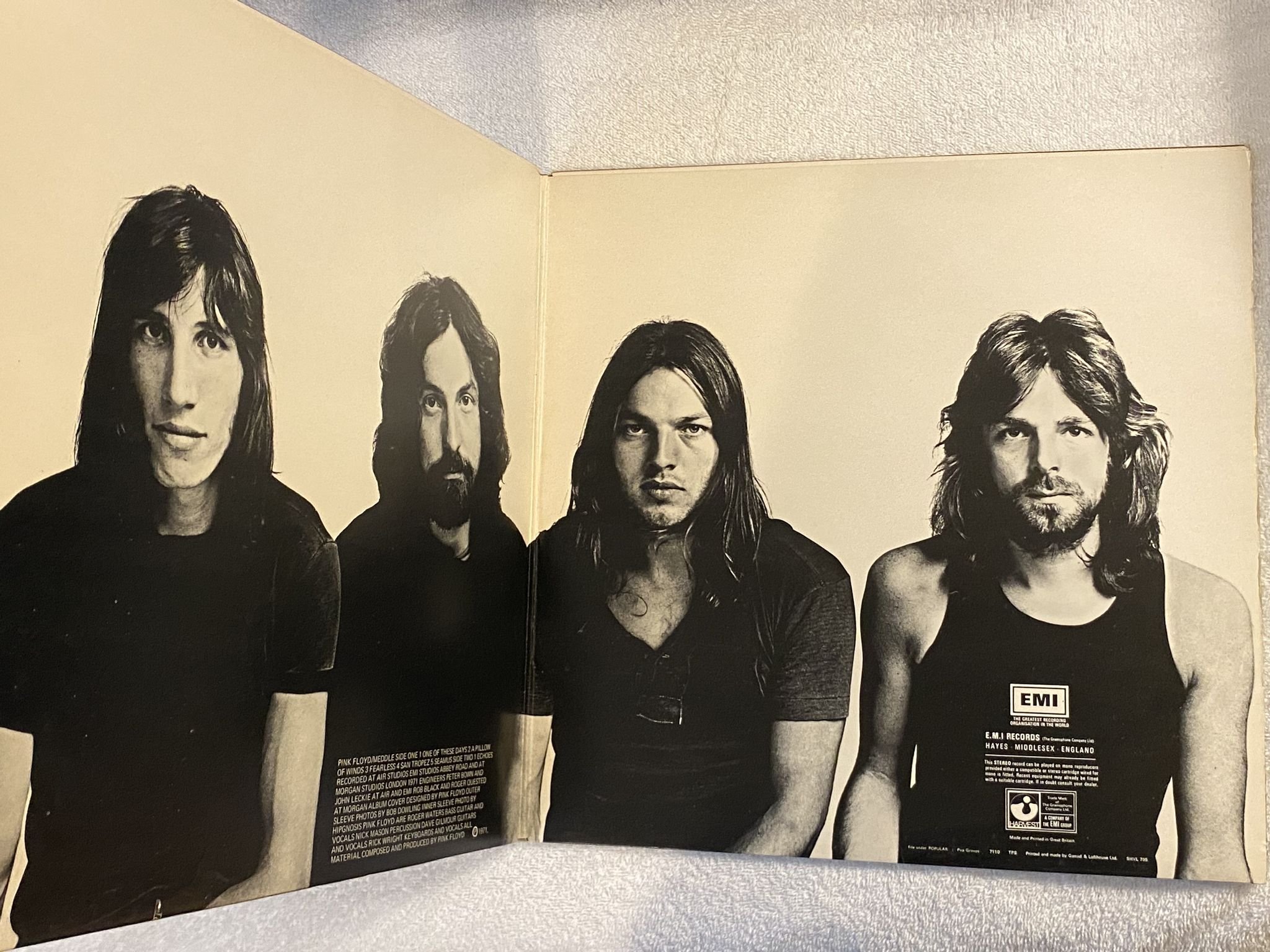 Omslagsbild för skivan PINK FLOYD meddle LP -71 UK HARVEST SHVL 795