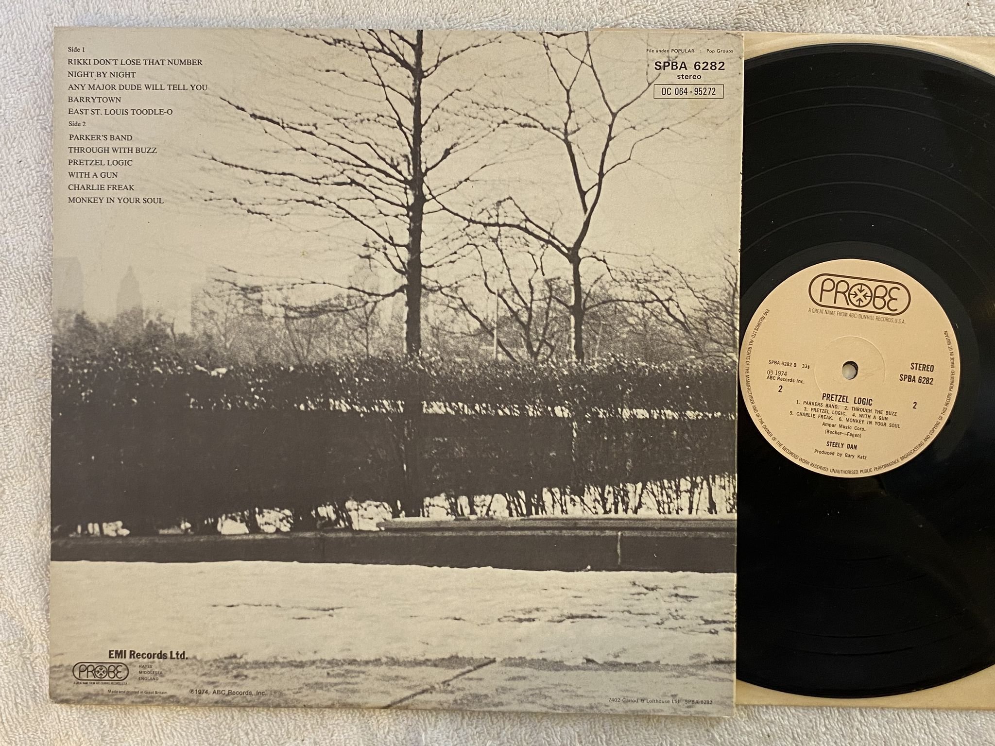 Omslagsbild för skivan STEELY DAN pretzel logic LP -74 UK PROBE SPBA 6282 *** CLASSIC ***