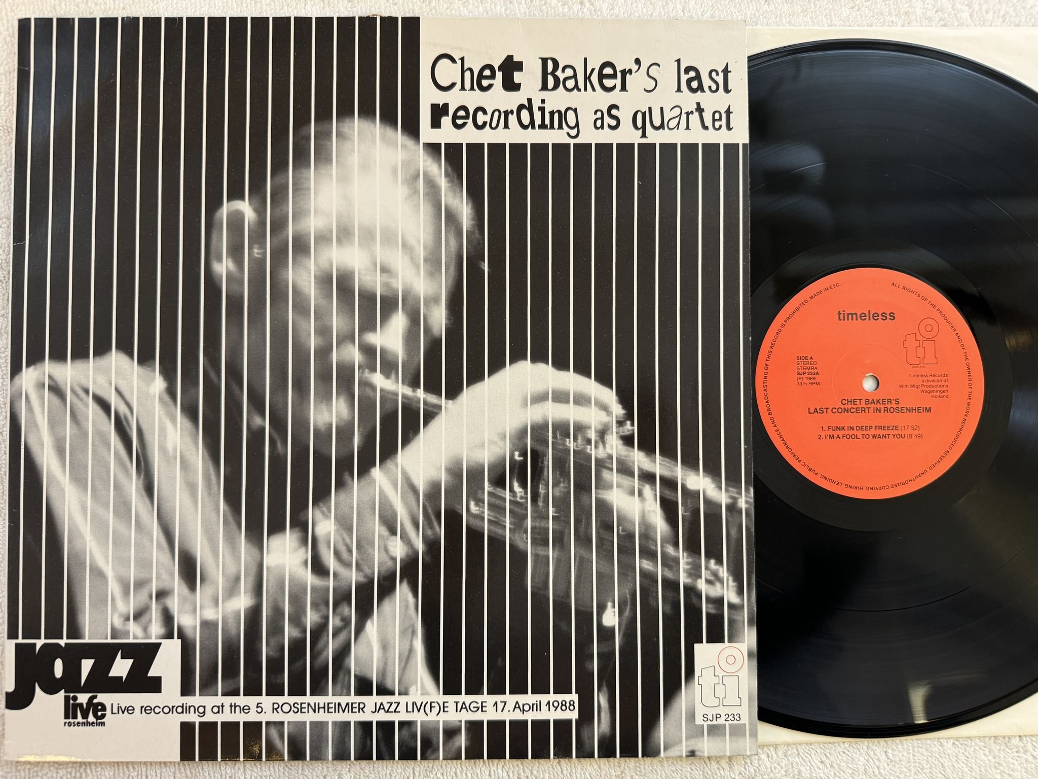 Omslagsbild för skivan CHET BAKER Chet Baker's Last Recording As Quartet LP -89 Hol TIMELESS SJP 233