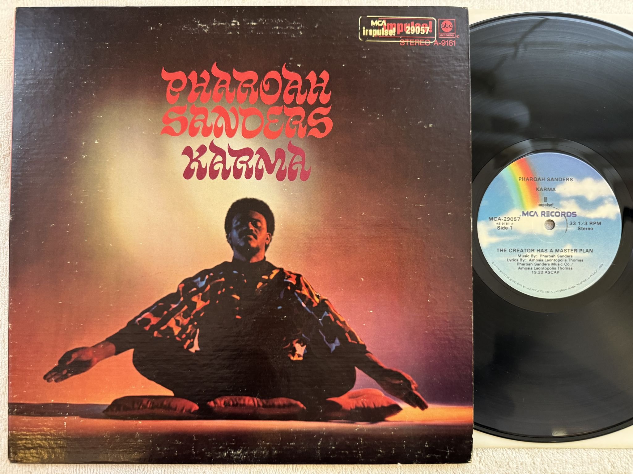 Omslagsbild för skivan PHAROAH SANDERS karma LP re MCA/IMPULSE MCA 29057 *** AMAZING ***