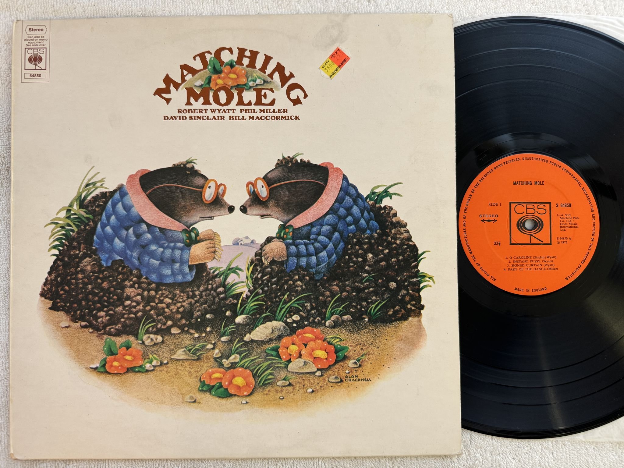 Omslagsbild för skivan MATCHING MOLE s/t LP UK CBS S 64850
