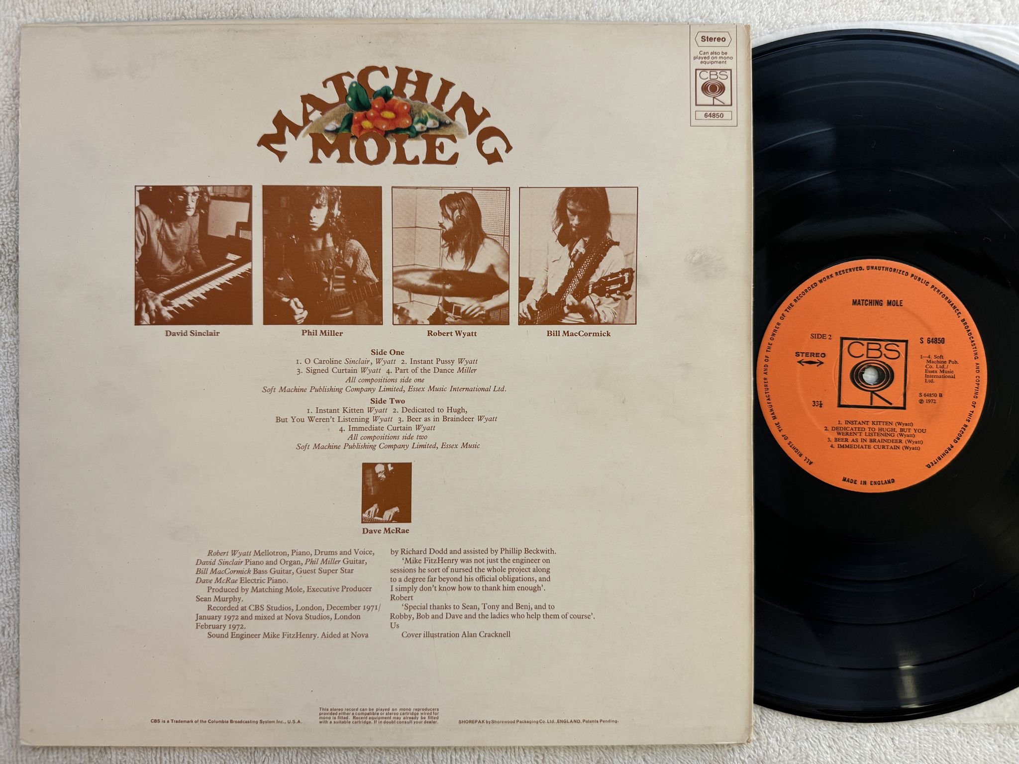 Omslagsbild för skivan MATCHING MOLE s/t LP UK CBS S 64850