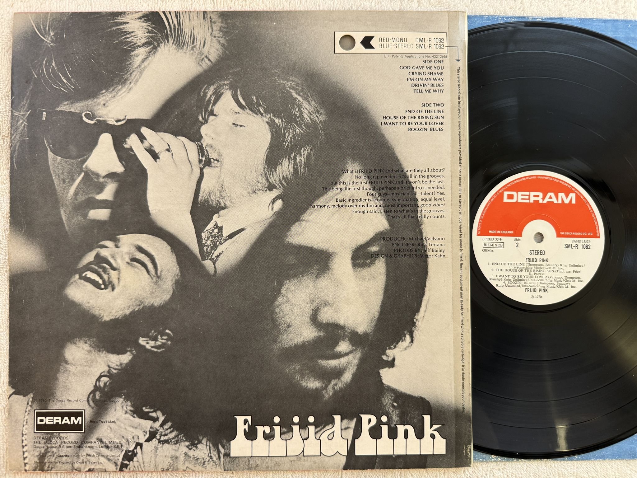 Omslagsbild för skivan FRIJID PINK s/t LP -70 UK DERAM SML-R 1062