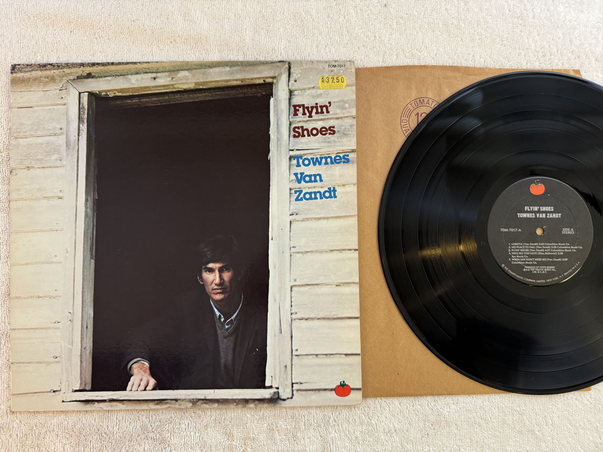 Omslagsbild för skivan TOWNES VAN ZANDT Flyin' Shoes LP -78 US TOMATO TOM-7017
