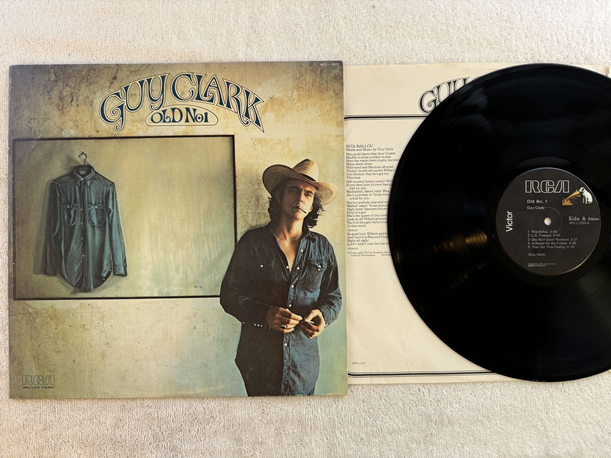 Omslagsbild för skivan GUY CLARK old No 1 LP -75 US RCA APL1-1303
