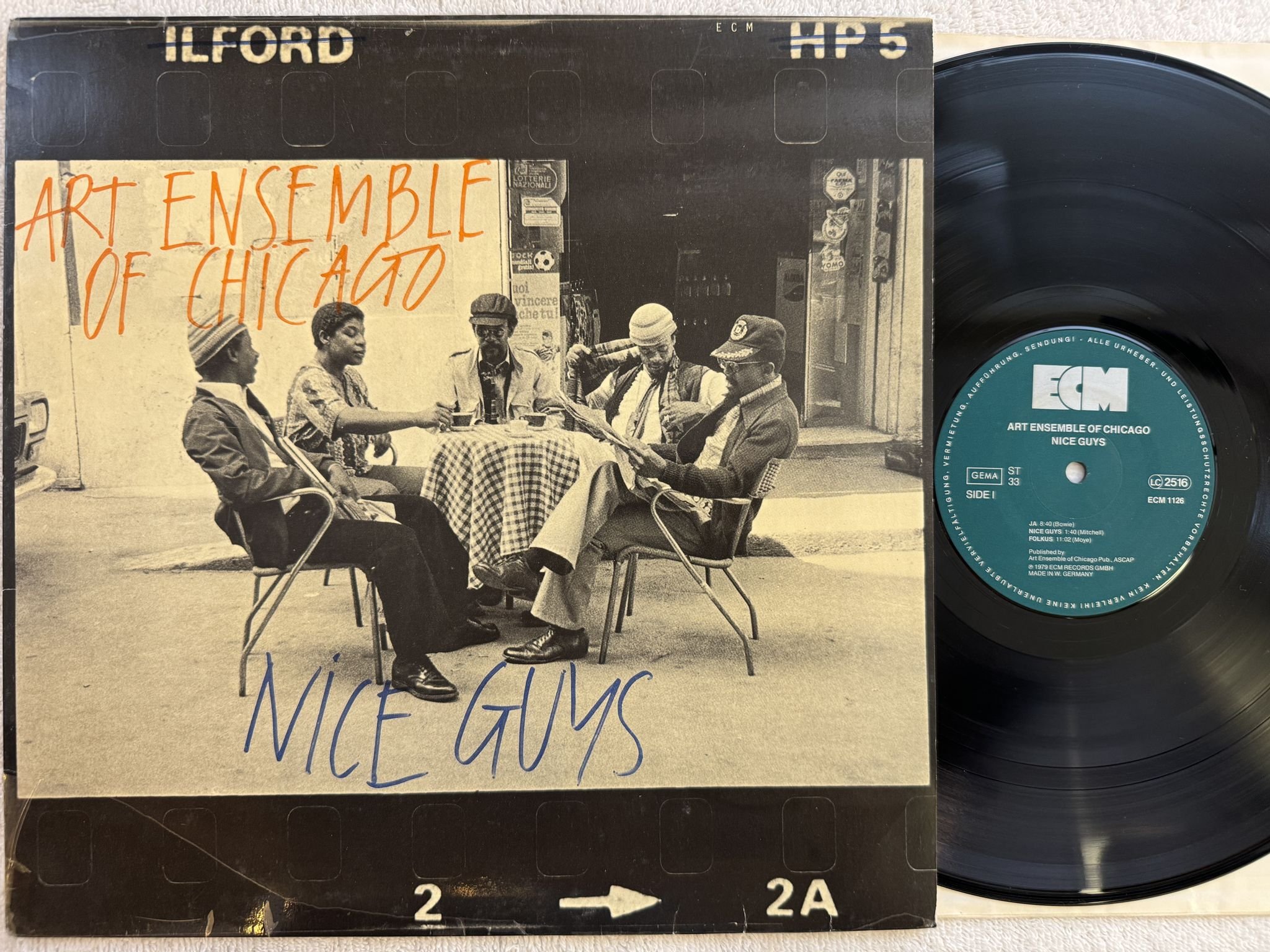 Omslagsbild för skivan THE ART ENSEMBLE OF CHICAGO Nice Guys LP -79 Ger ECM 1126
