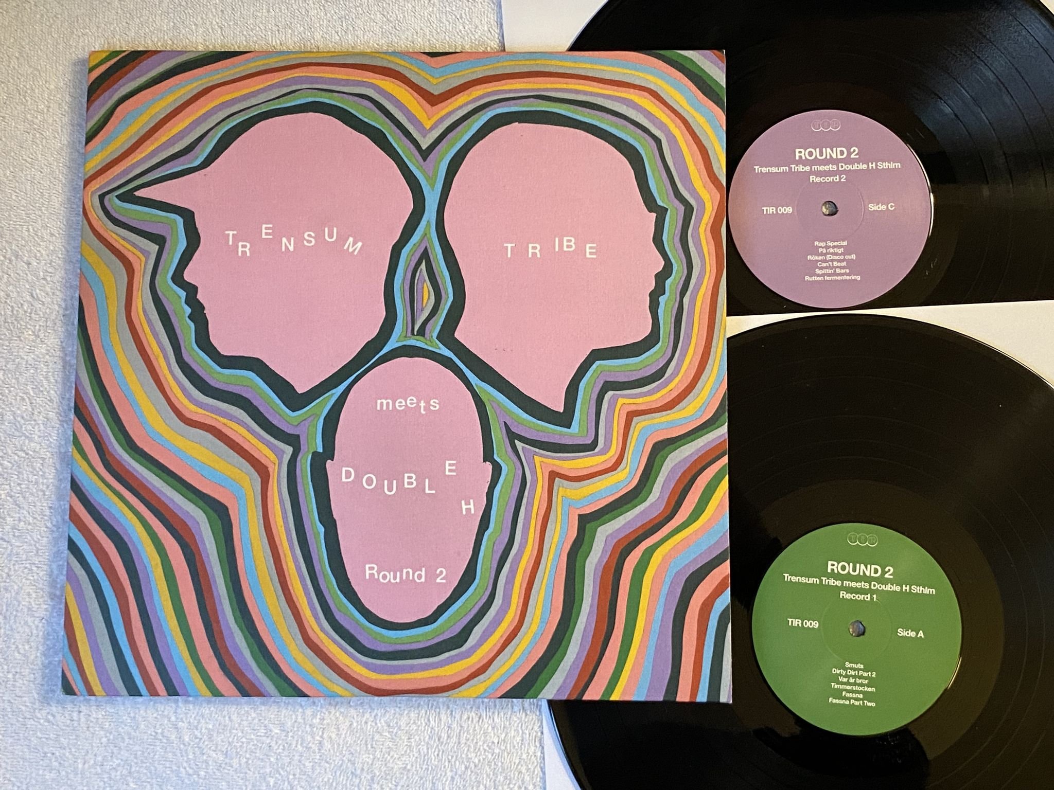 Omslagsbild för skivan TRENSUM TRIBE Meets Double H STHLM round 2 2LP 2018 Swe TIR009 *** #42/300 ***