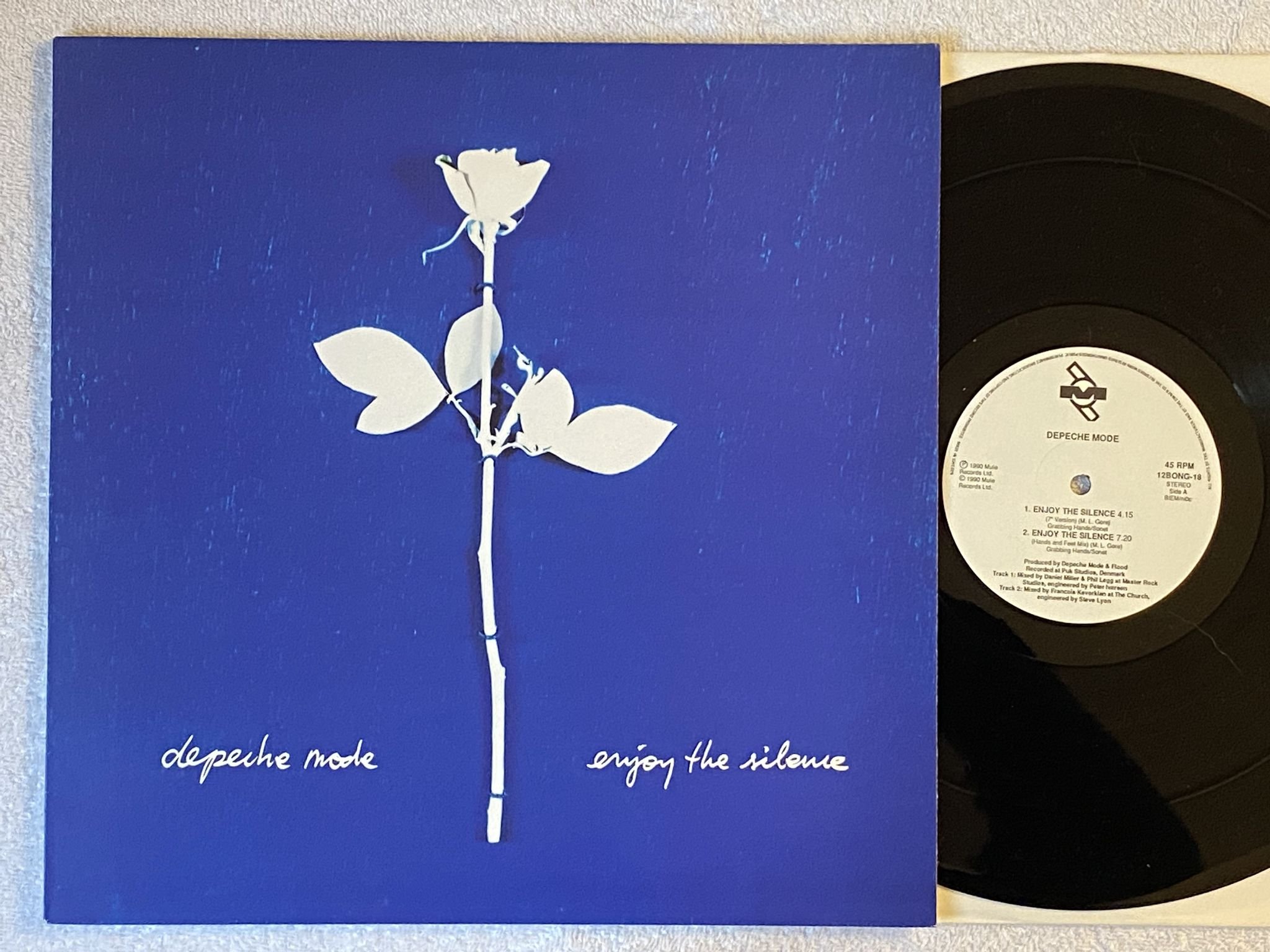 Omslagsbild för skivan DEPECHE MODE enjoy the silence 12" -90 ncb MUTE 12BONG 18