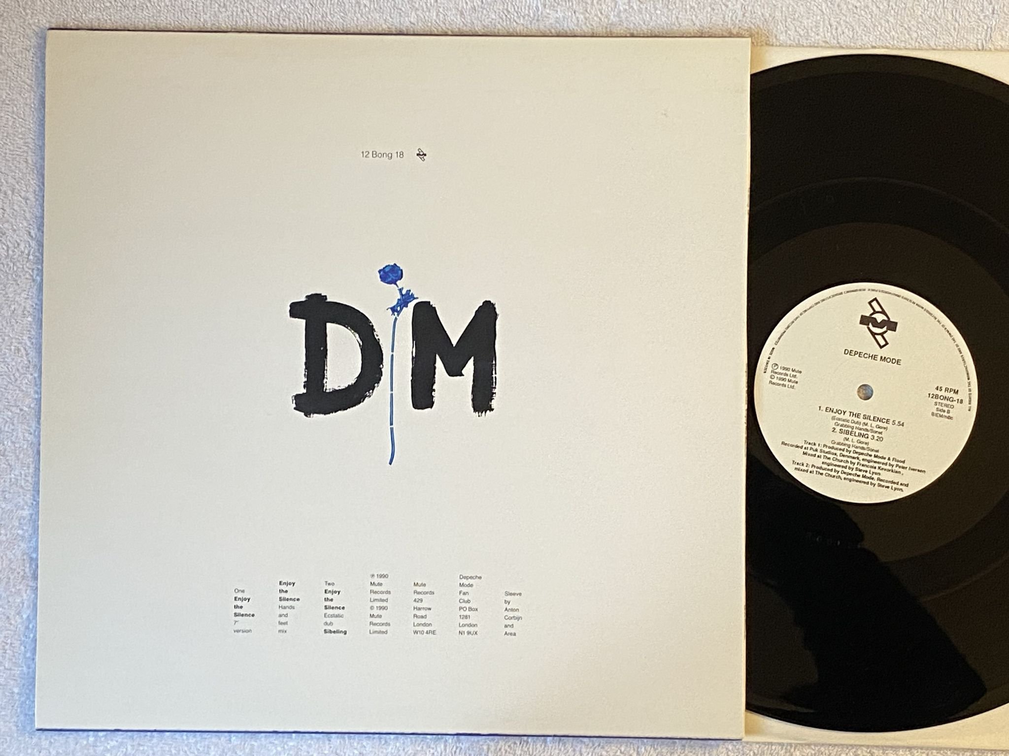 Omslagsbild för skivan DEPECHE MODE enjoy the silence 12" -90 ncb MUTE 12BONG 18