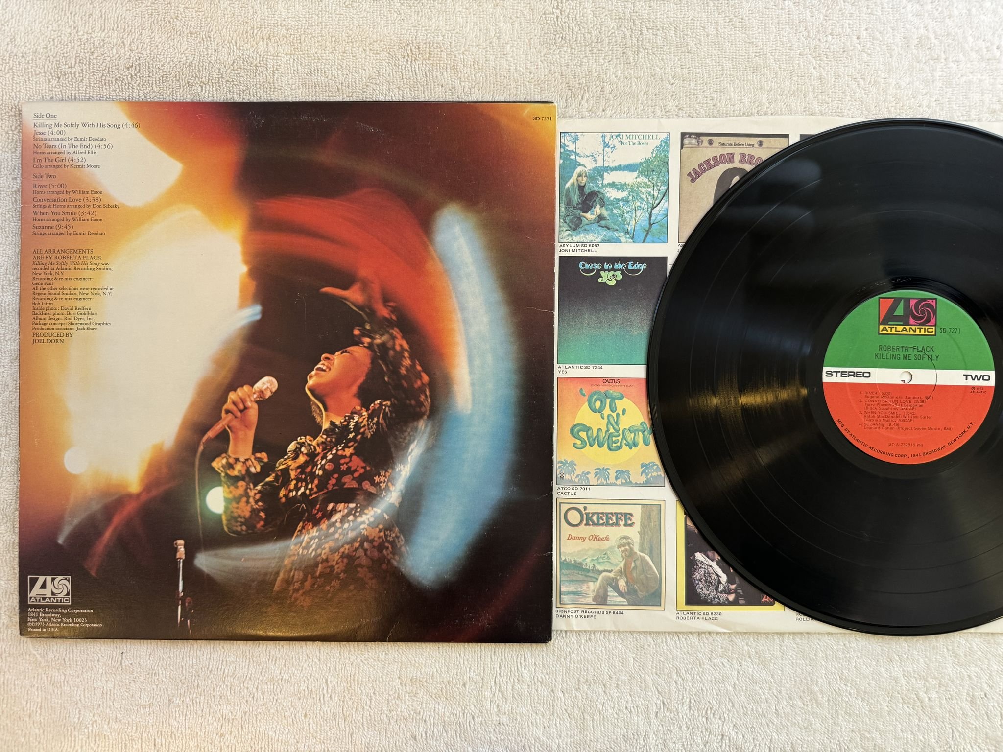 Omslagsbild för skivan ROBERTA FLACK killing me softly LP -73 US ATLANTIC SD 7271