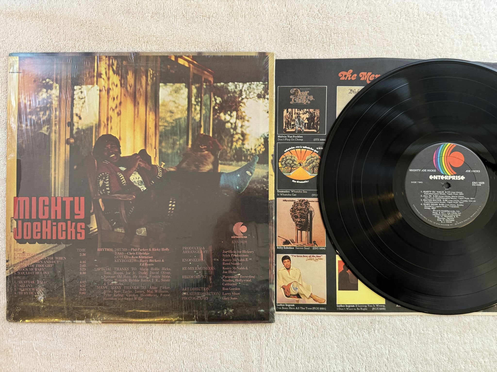 Omslagsbild för skivan JOE HICKS mighty Joe Hicks LP -73 US ENTERPRISE ENS 1028